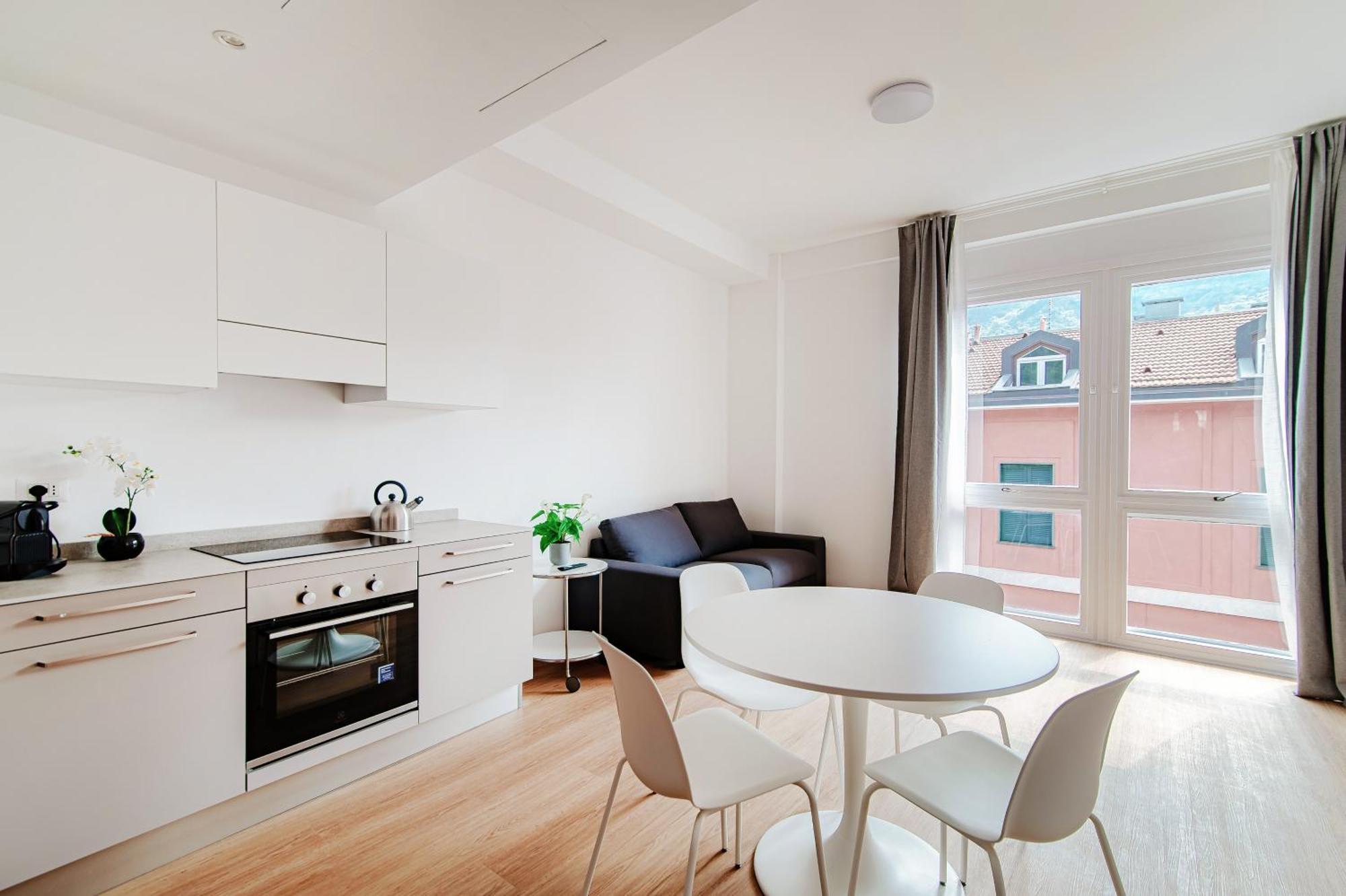 Downtown Como-luxury Apartment