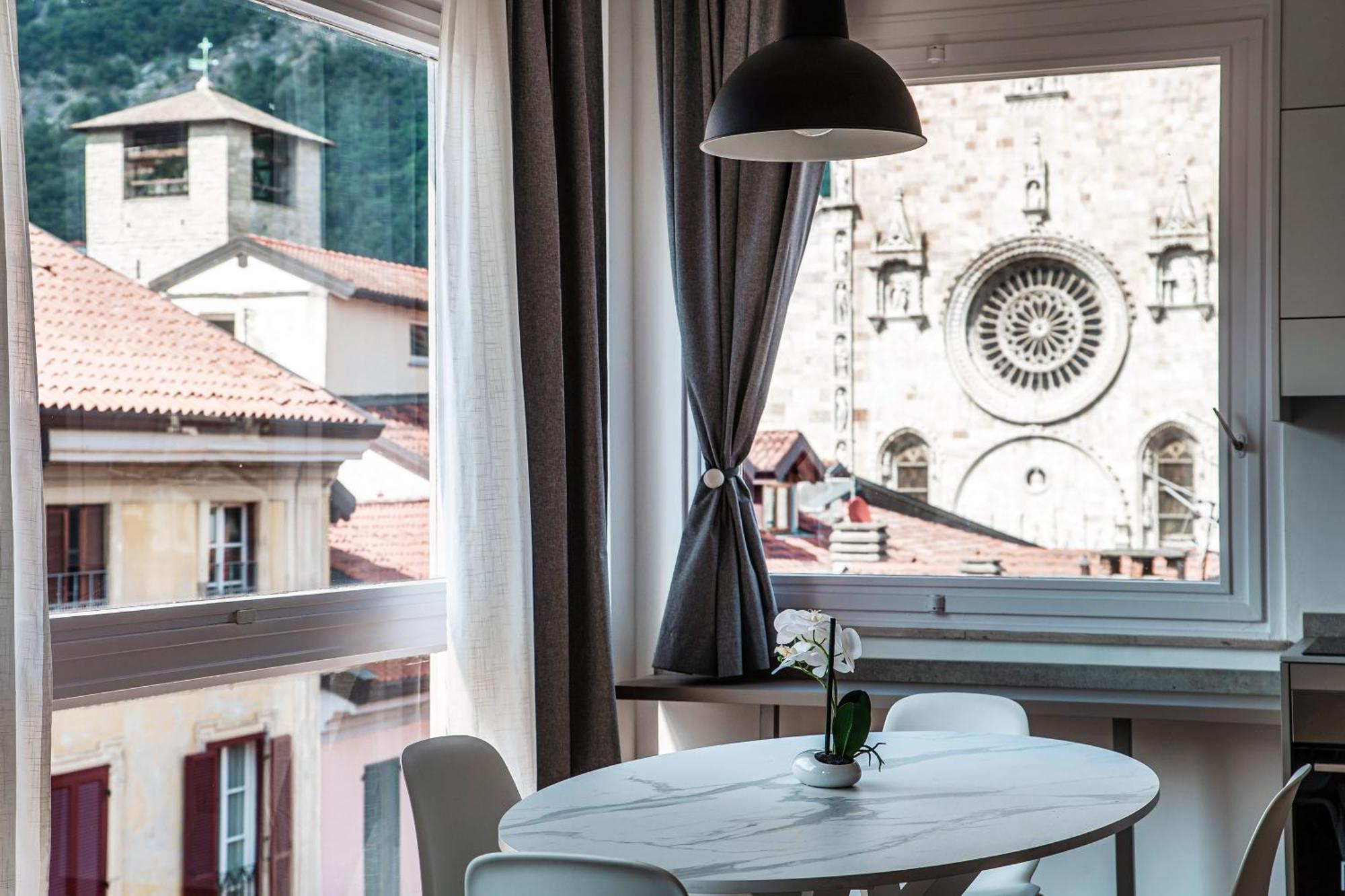 Downtown Como-luxury *