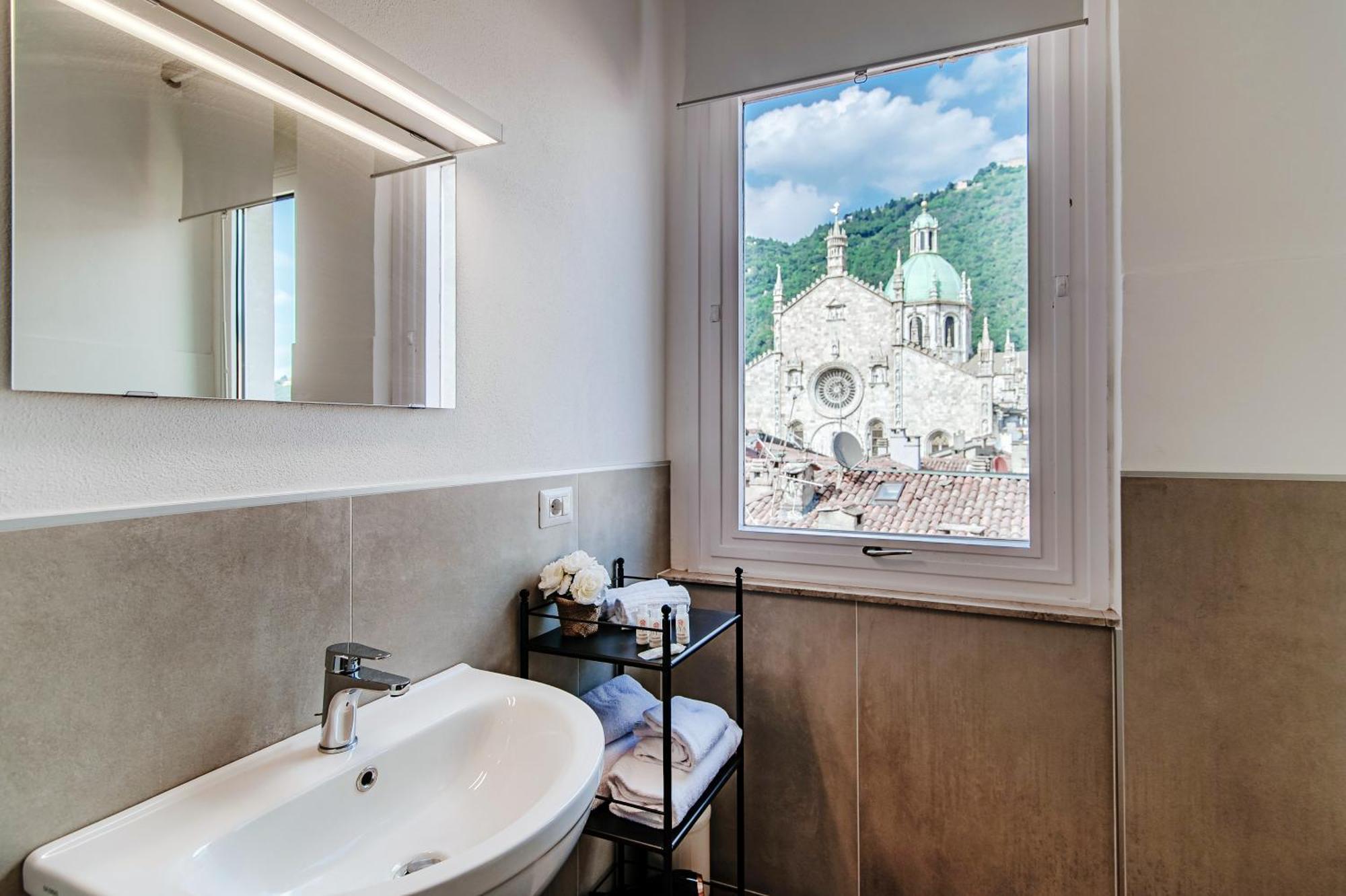 Downtown Como-luxury Como