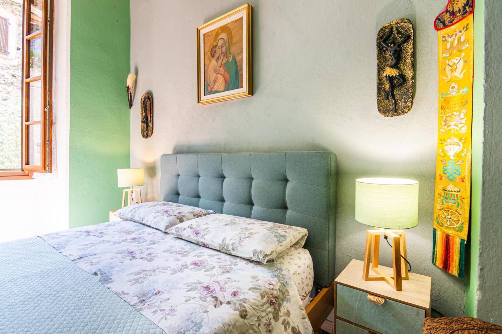 Oikos Dafne Apartment *