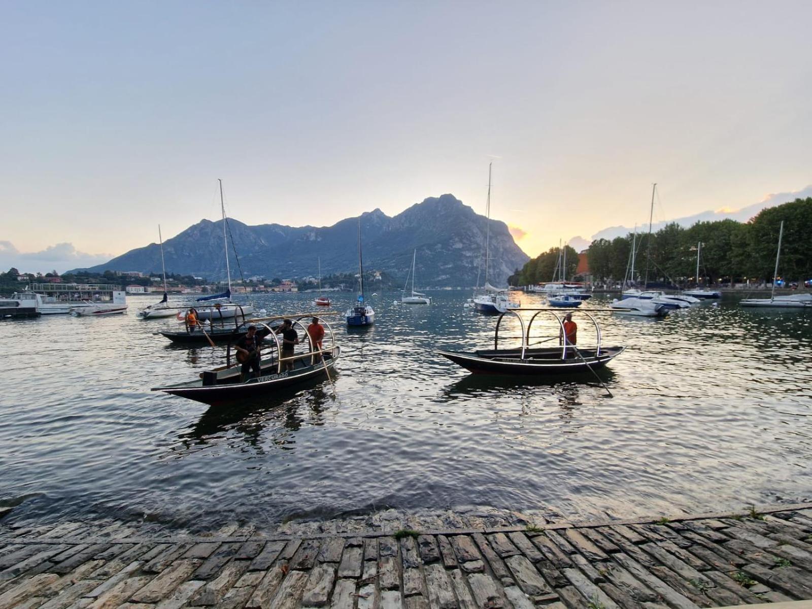 Apartment Antico Pozzo - Modern Lecco