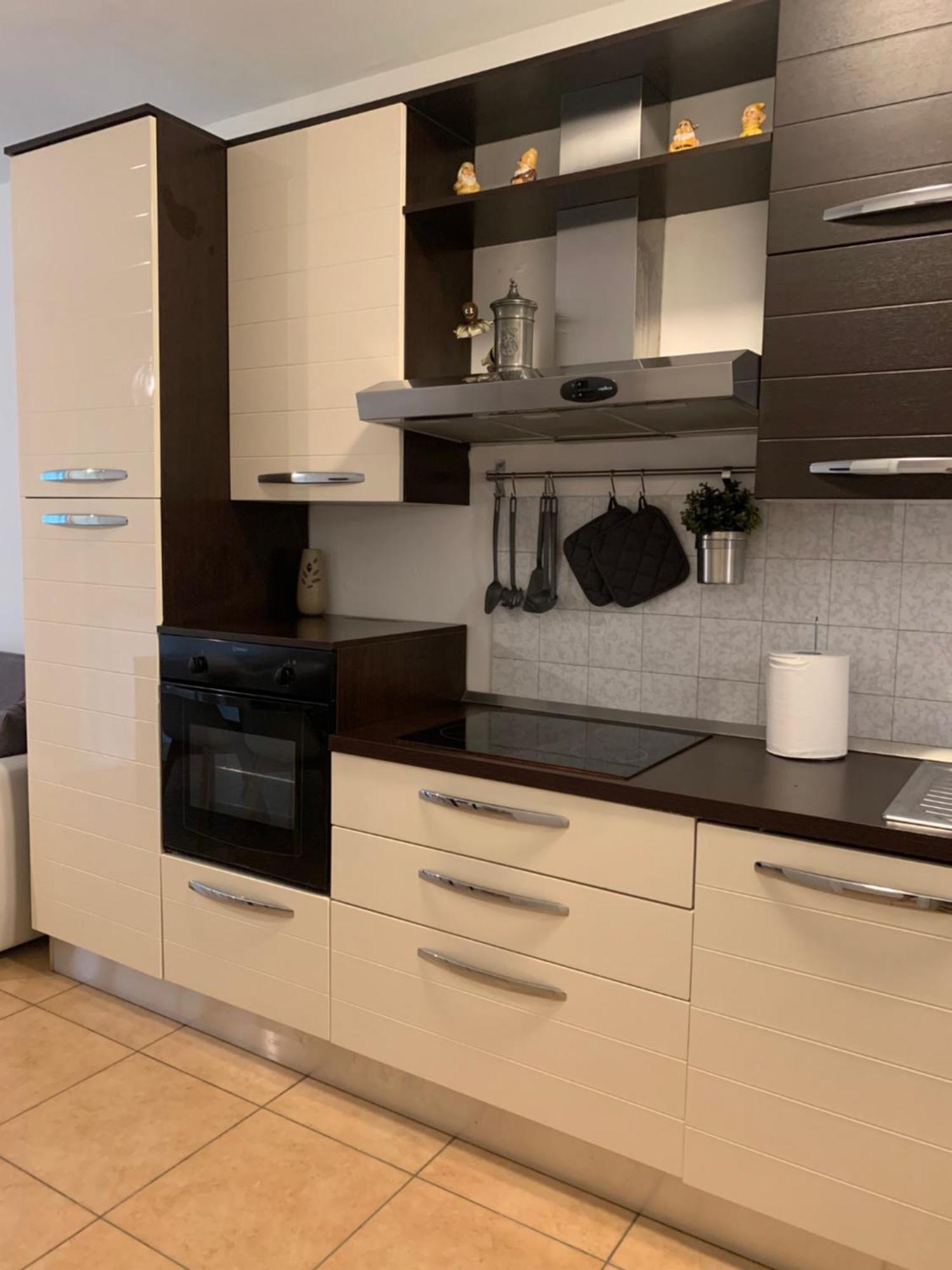 Apartment Sweet