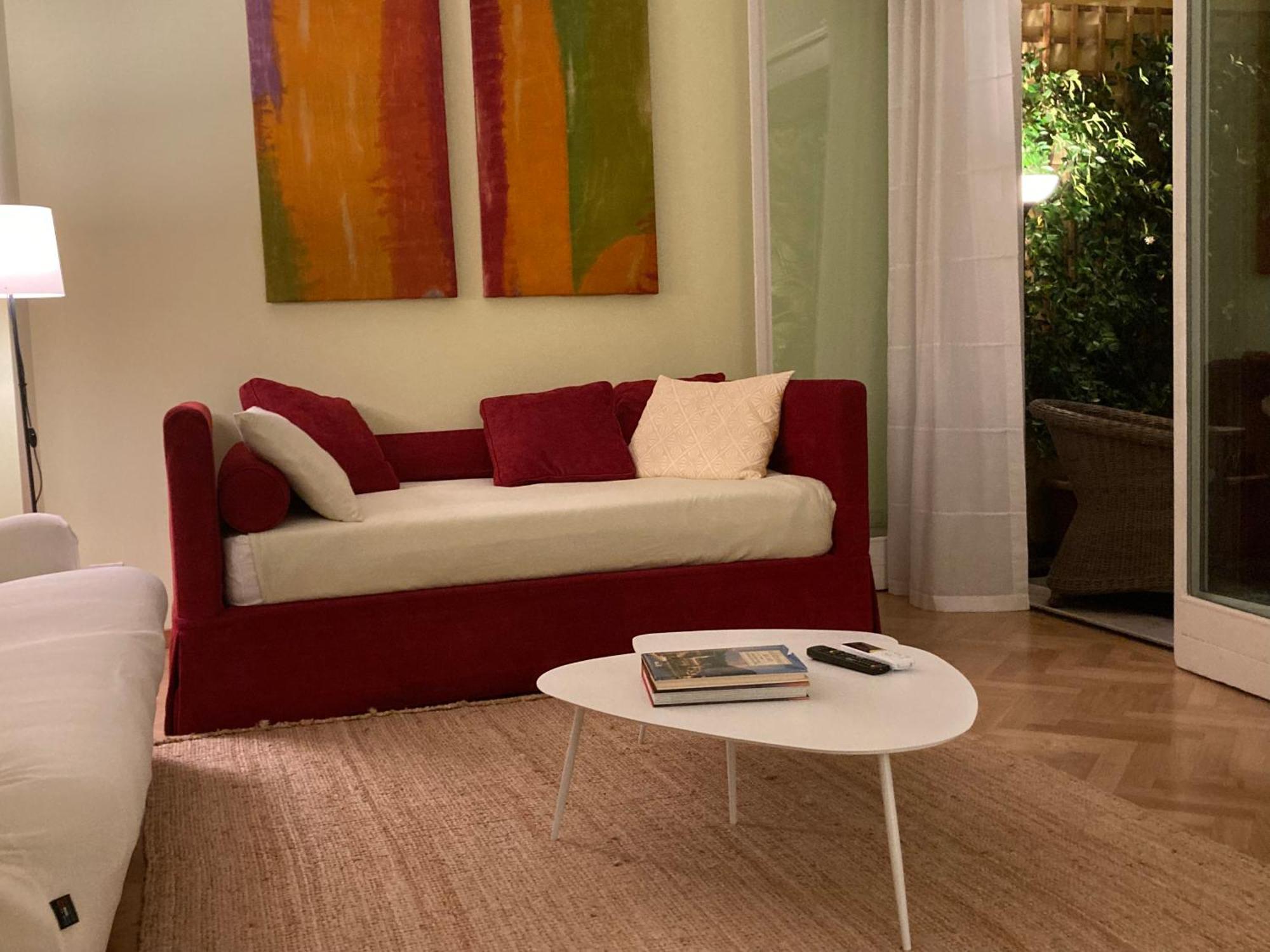 Apartment Coloniola House