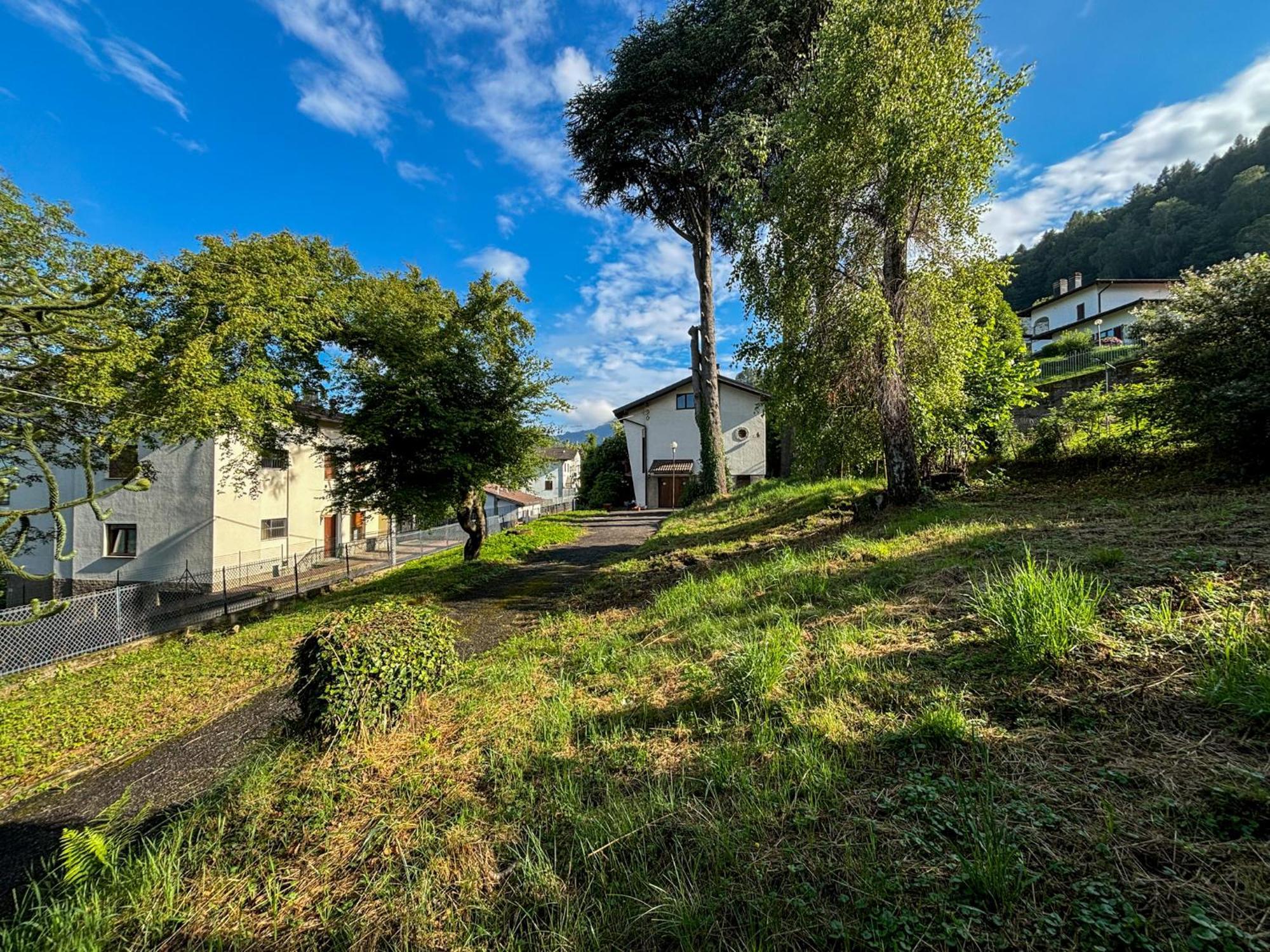 Tra E Montagna Villa