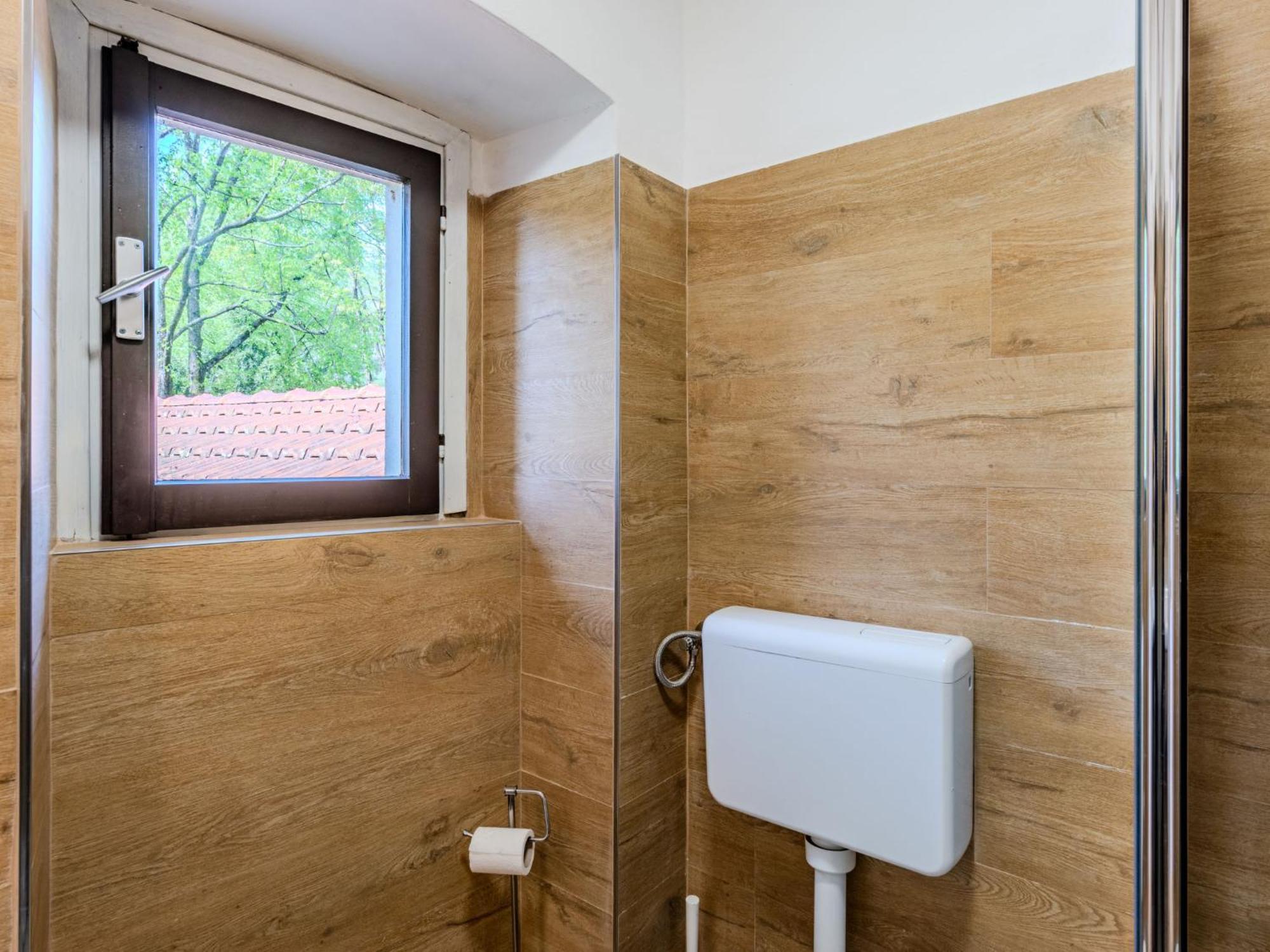 Nave Blu By Interhome