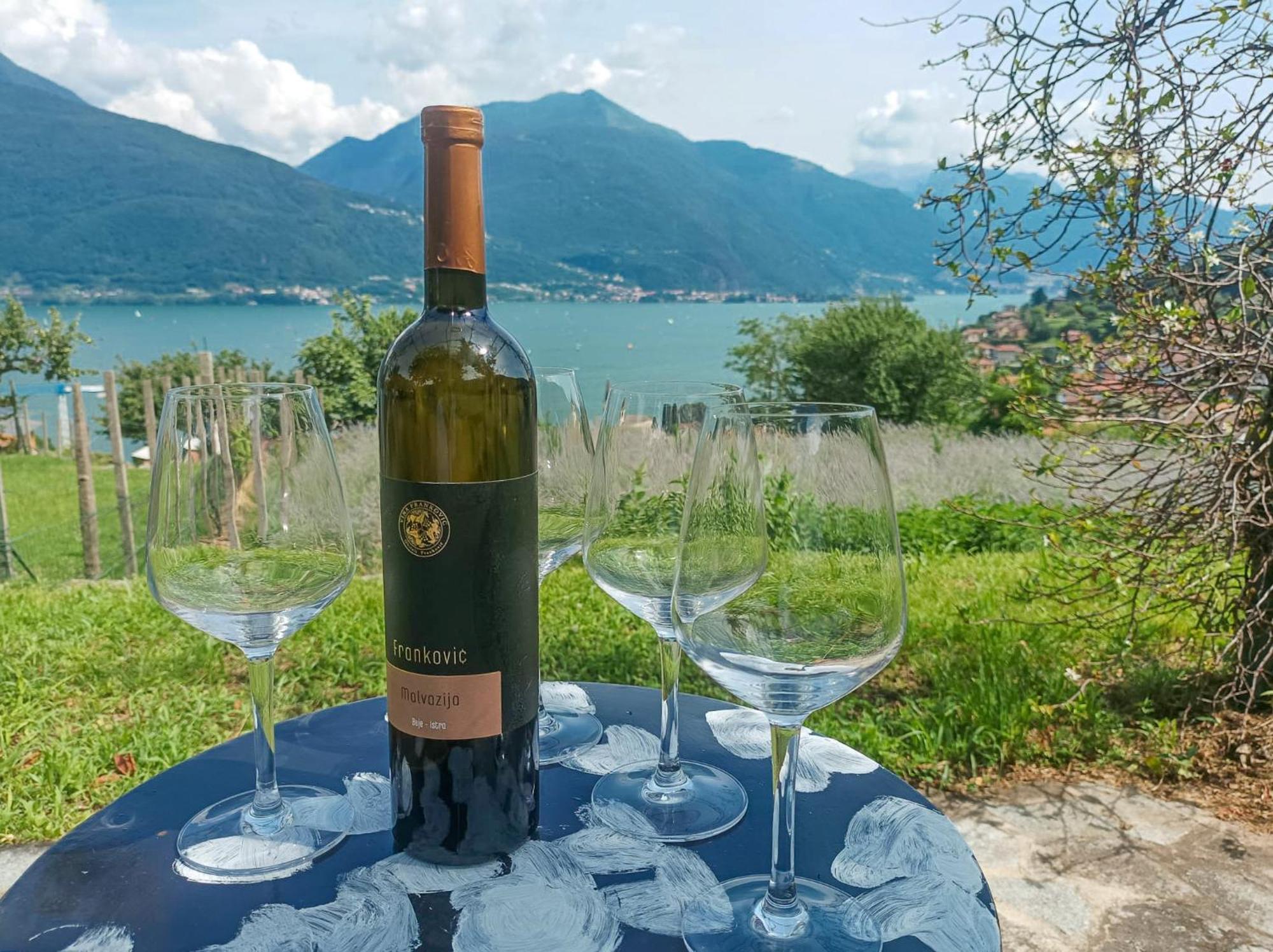 Tre Terre Ferienwohnung Holiday home Pianello Del Lario