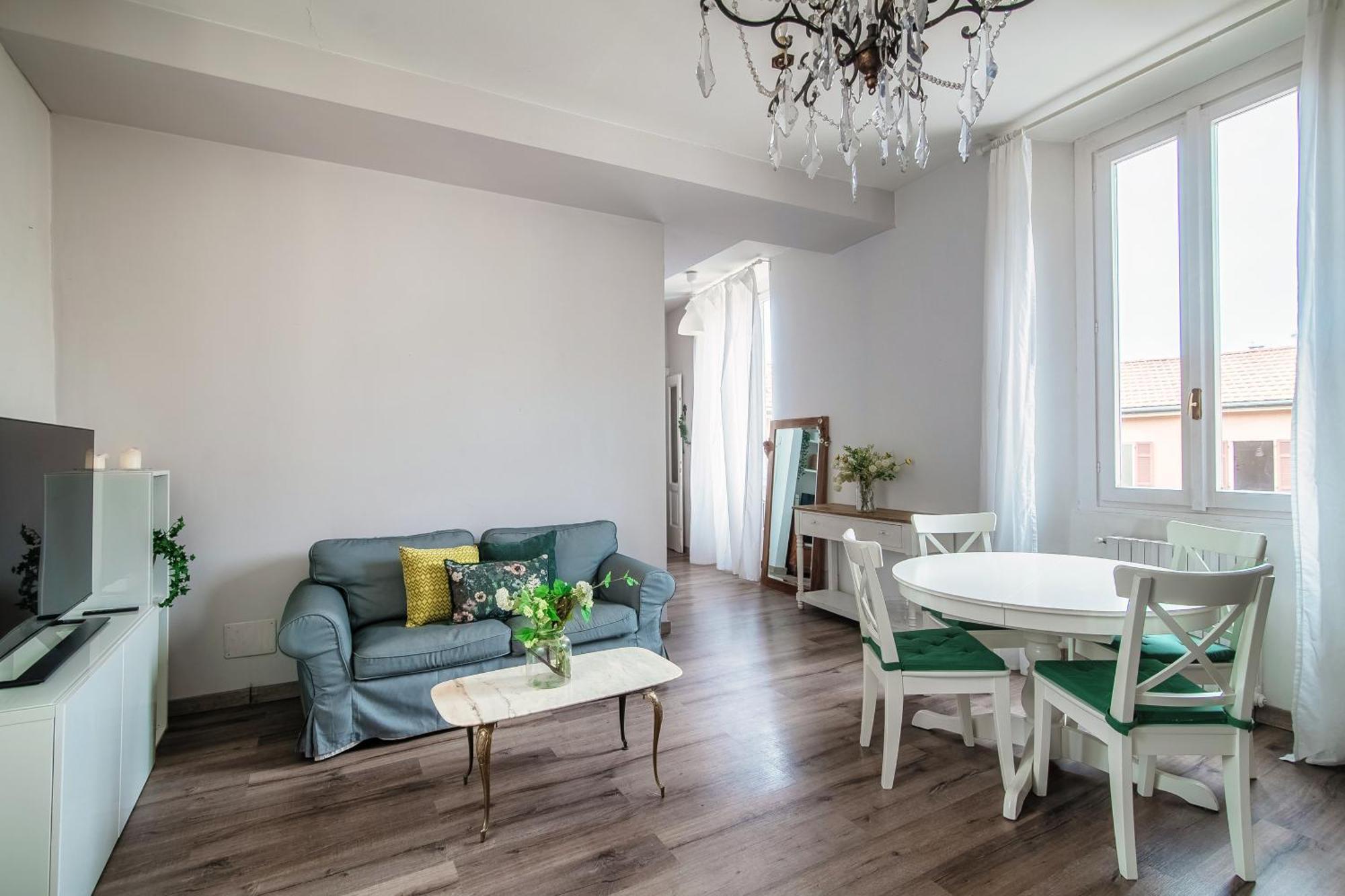 Apartment Glamour - By Myhomeincomo Como