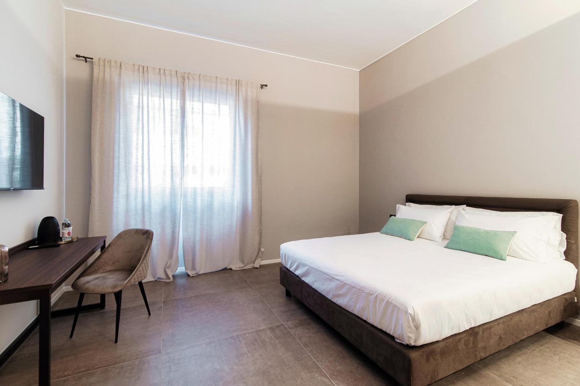 Lakeside Guest house Como