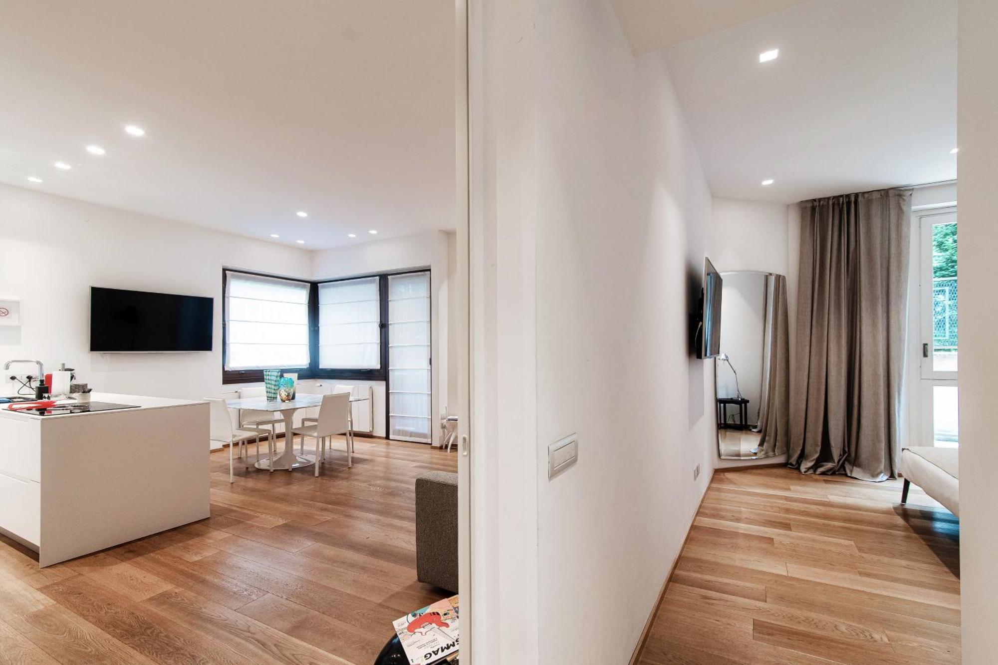 Apartment Luxury Lungo Lario By Quokka 360 - Between And Downtown *