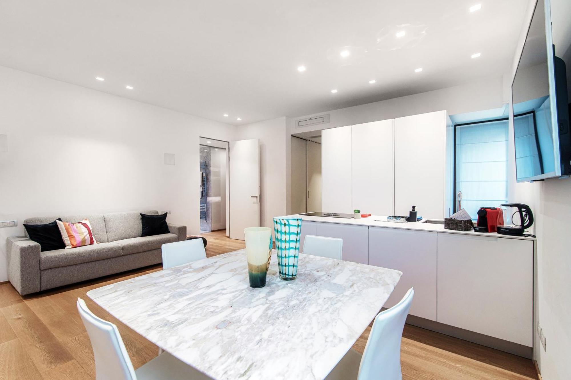 Apartment Luxury Lungo Lario By Quokka 360 - Between And Downtown