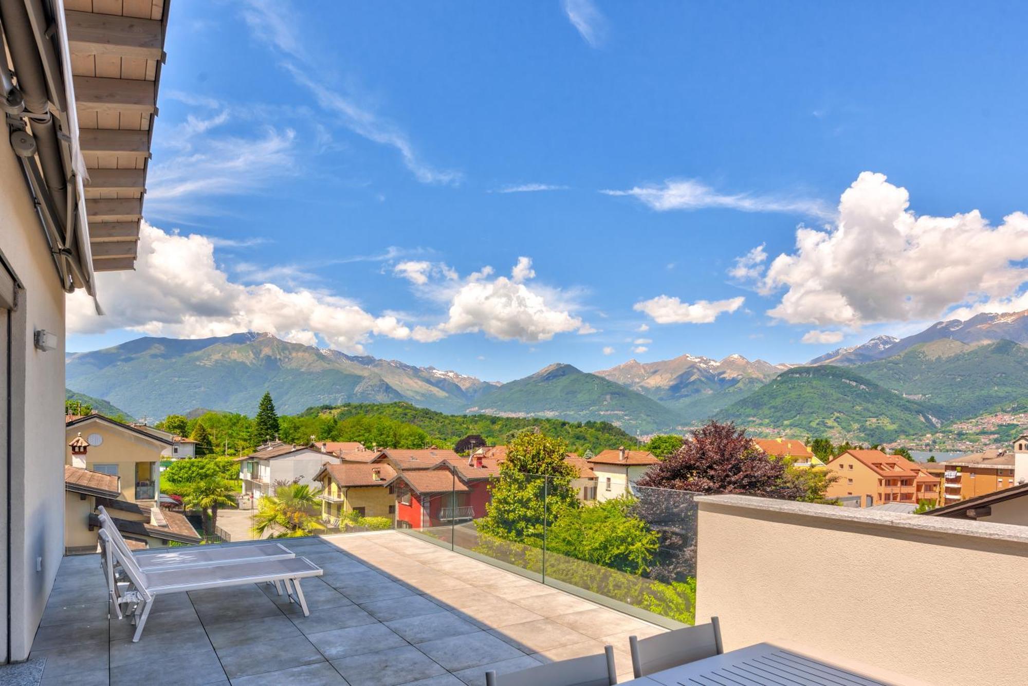 Family With Pool And Amazing Panoramic Penthouse Casa vacanze