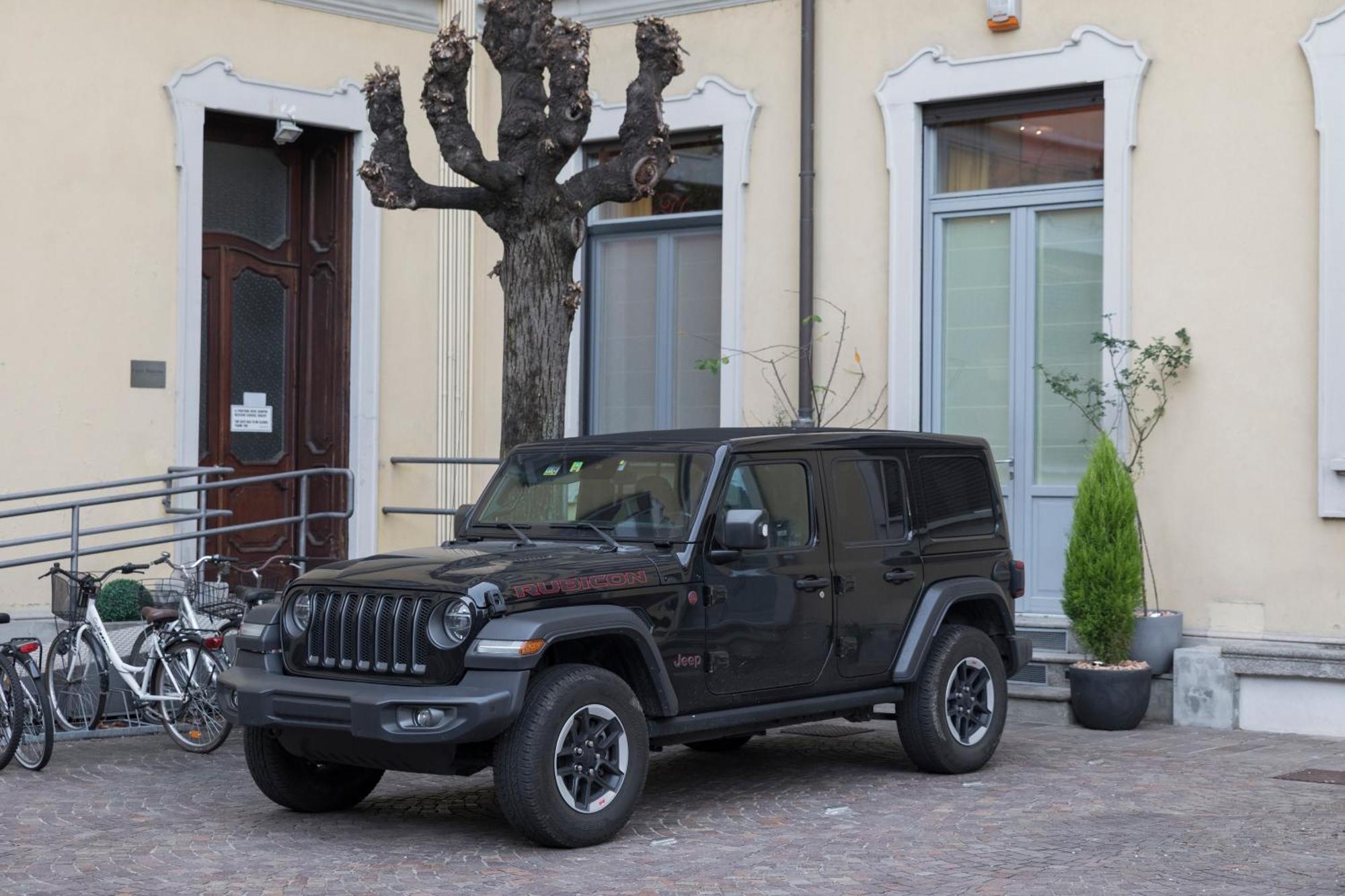 Luxe & Haven - Jacuzzi, Sauna, Steam, Private Parking Como
