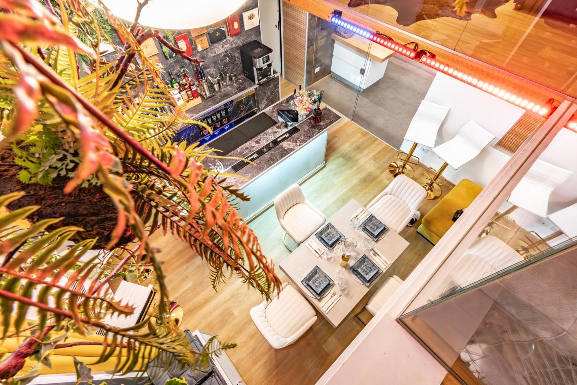 Apartment Luxe & Haven - Jacuzzi, Sauna, Steam, Private Parking