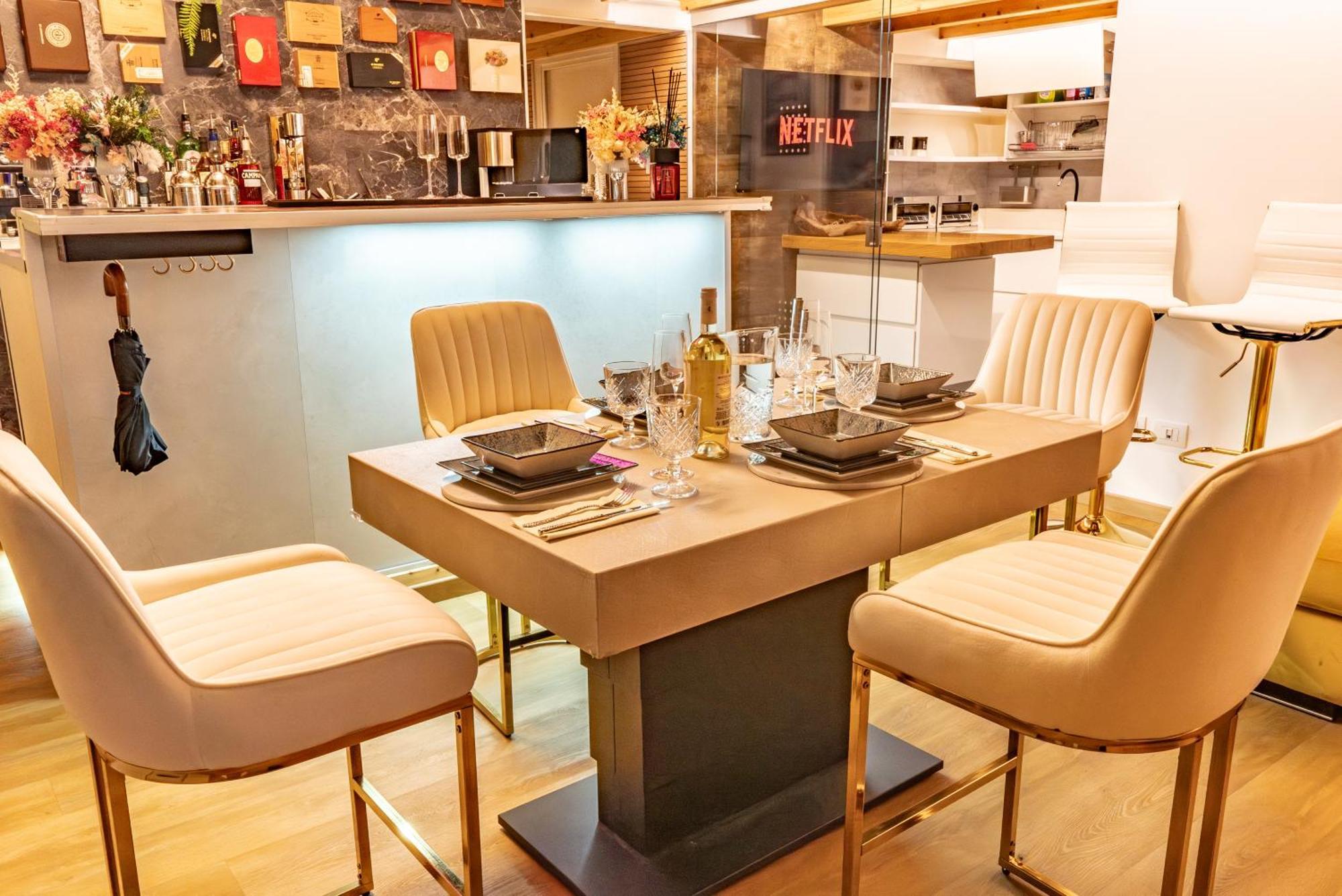 Apartment Luxe & Haven - Jacuzzi, Sauna, Steam, Private Parking