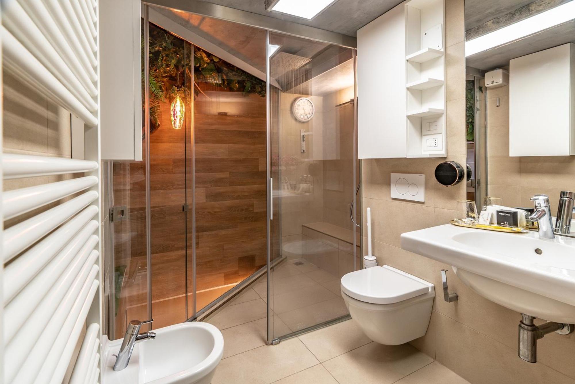 Apartment Luxe & Haven - Jacuzzi, Sauna, Steam, Private Parking *