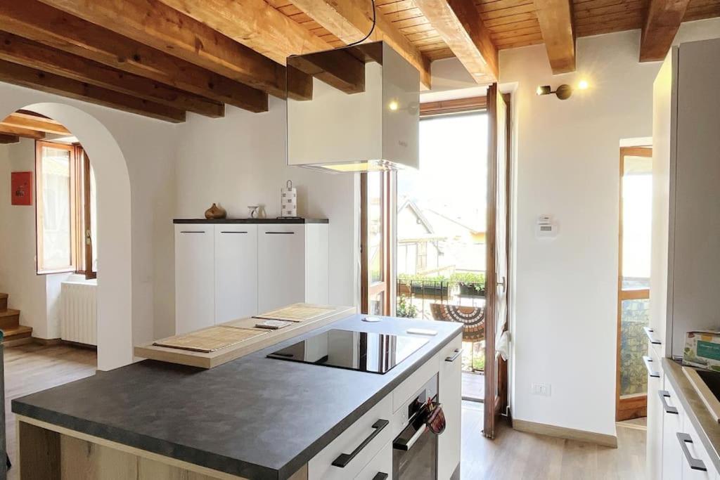 Apartment Nest On The Roofs - Affitti Brevi Italia Lecco