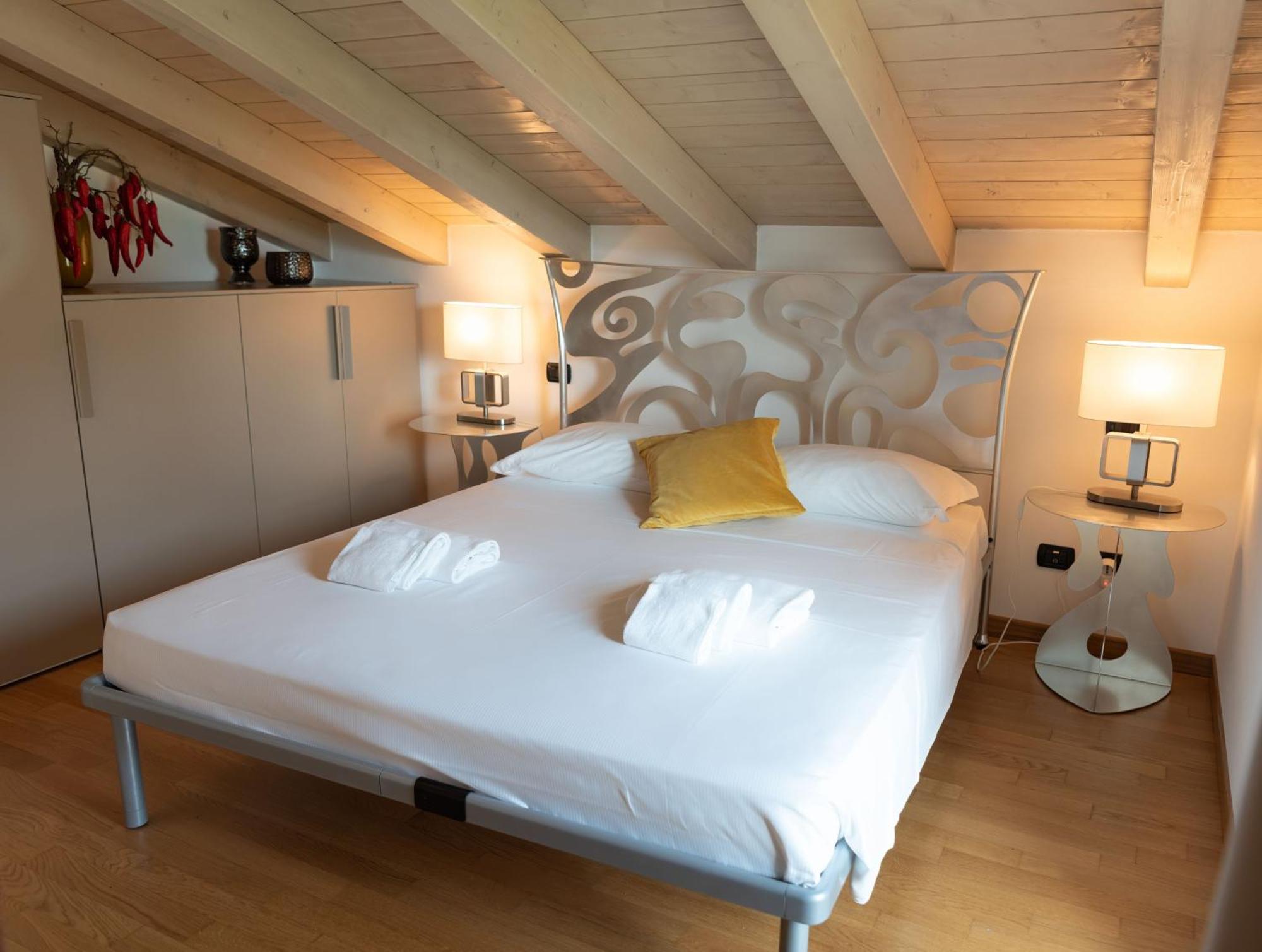 Sant'anna Giardino - By Lovecomo Ferienhaus *