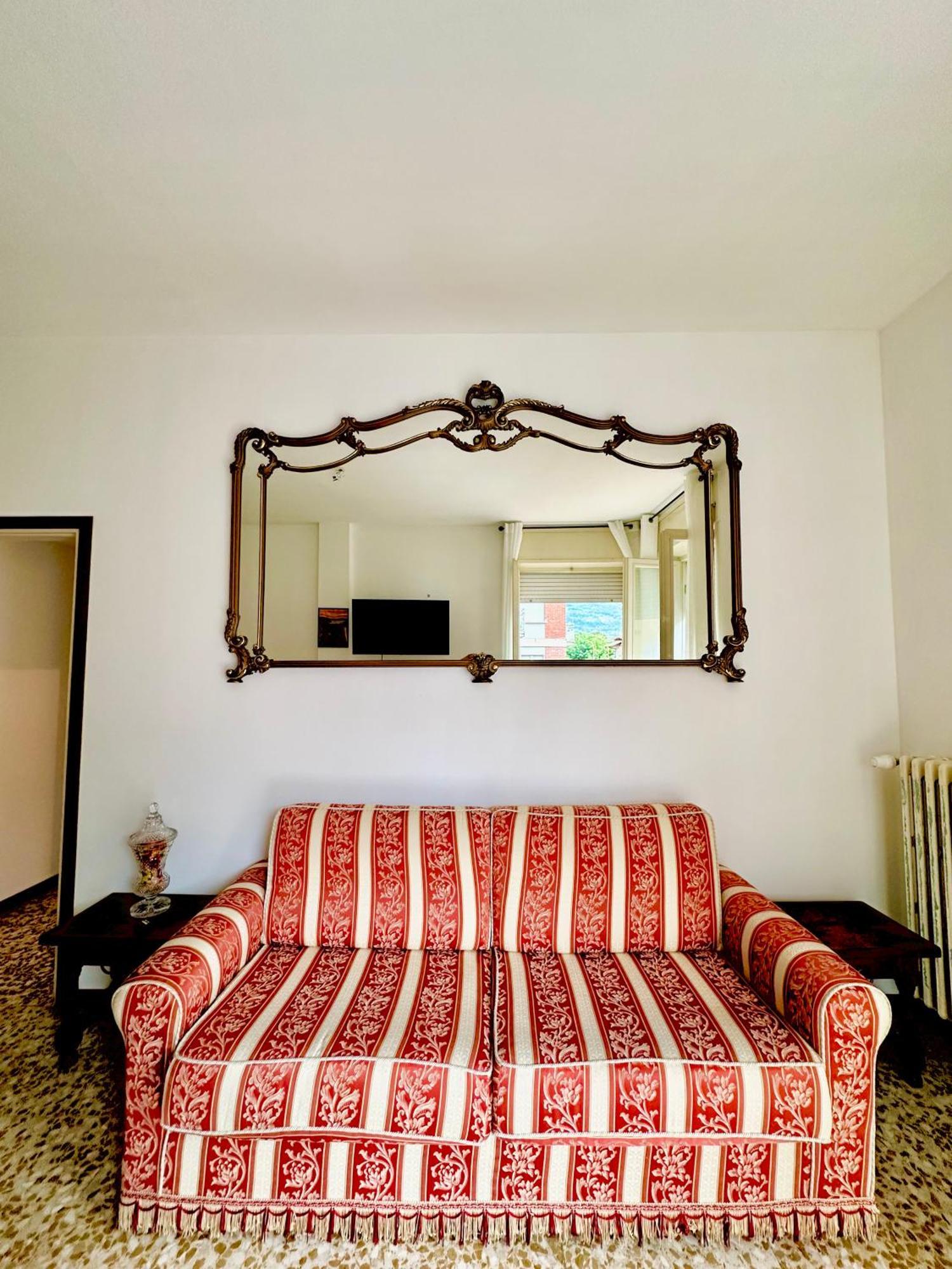 Spacious, Minimalist, Chic 