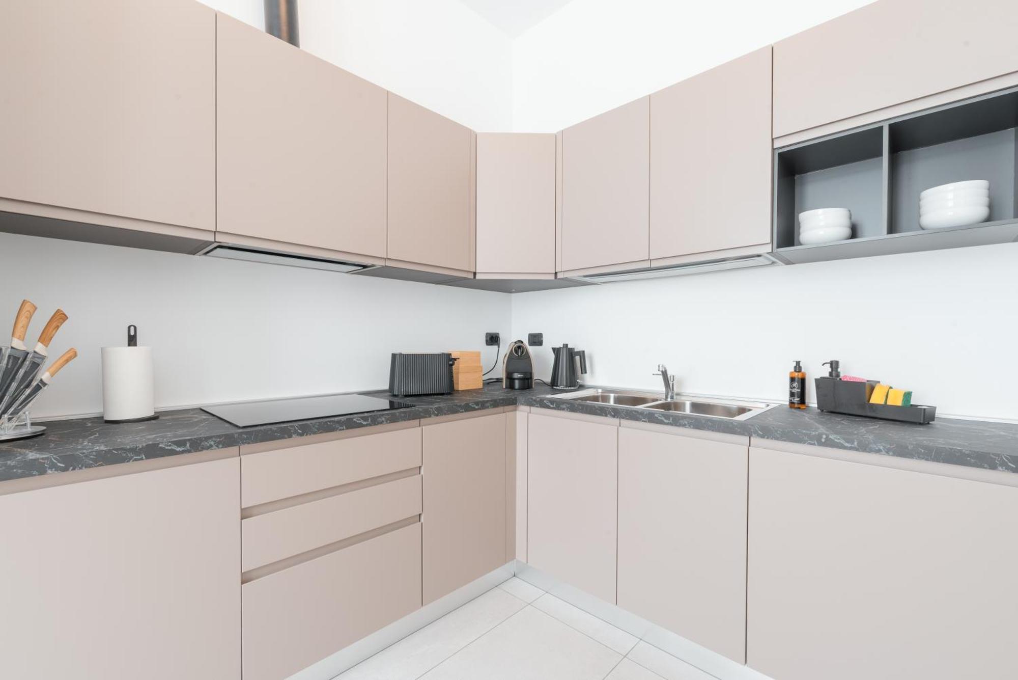 Loft Azalea, By R Collection Apartment Como