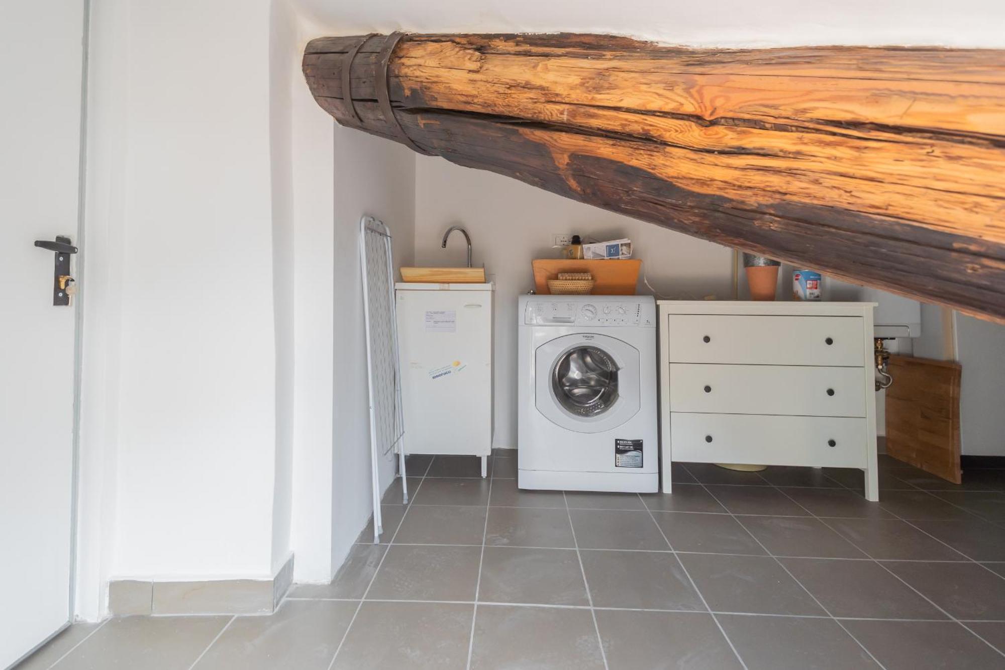 Rooftop Nest In Center By Rent Como