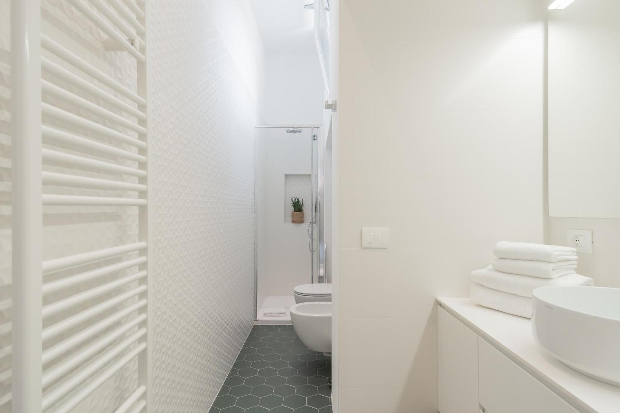 Apartment Rooftop Nest In Center By Rent *