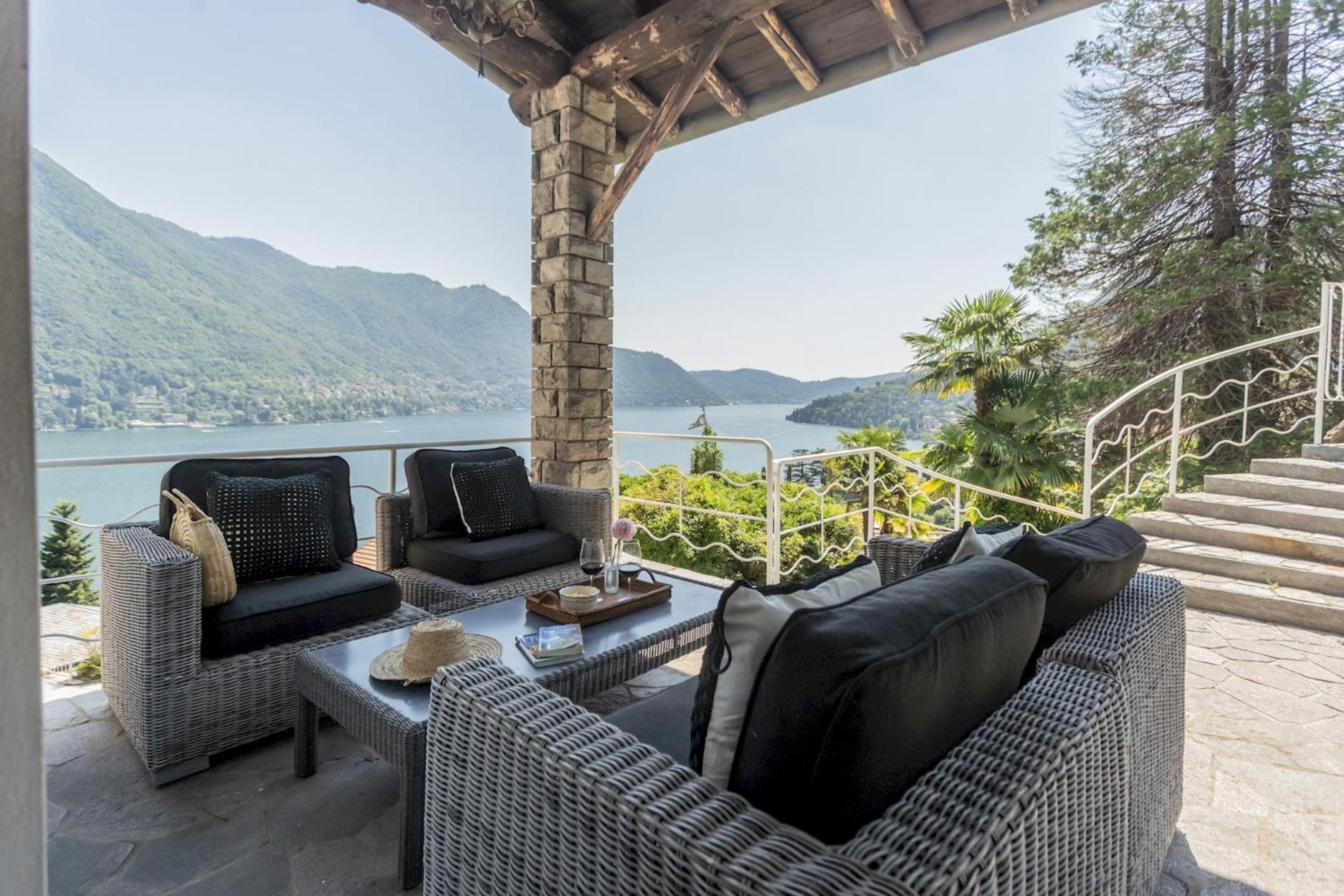 Villa Villa Chiara Lake Como With Private Garden By Rent All Como *