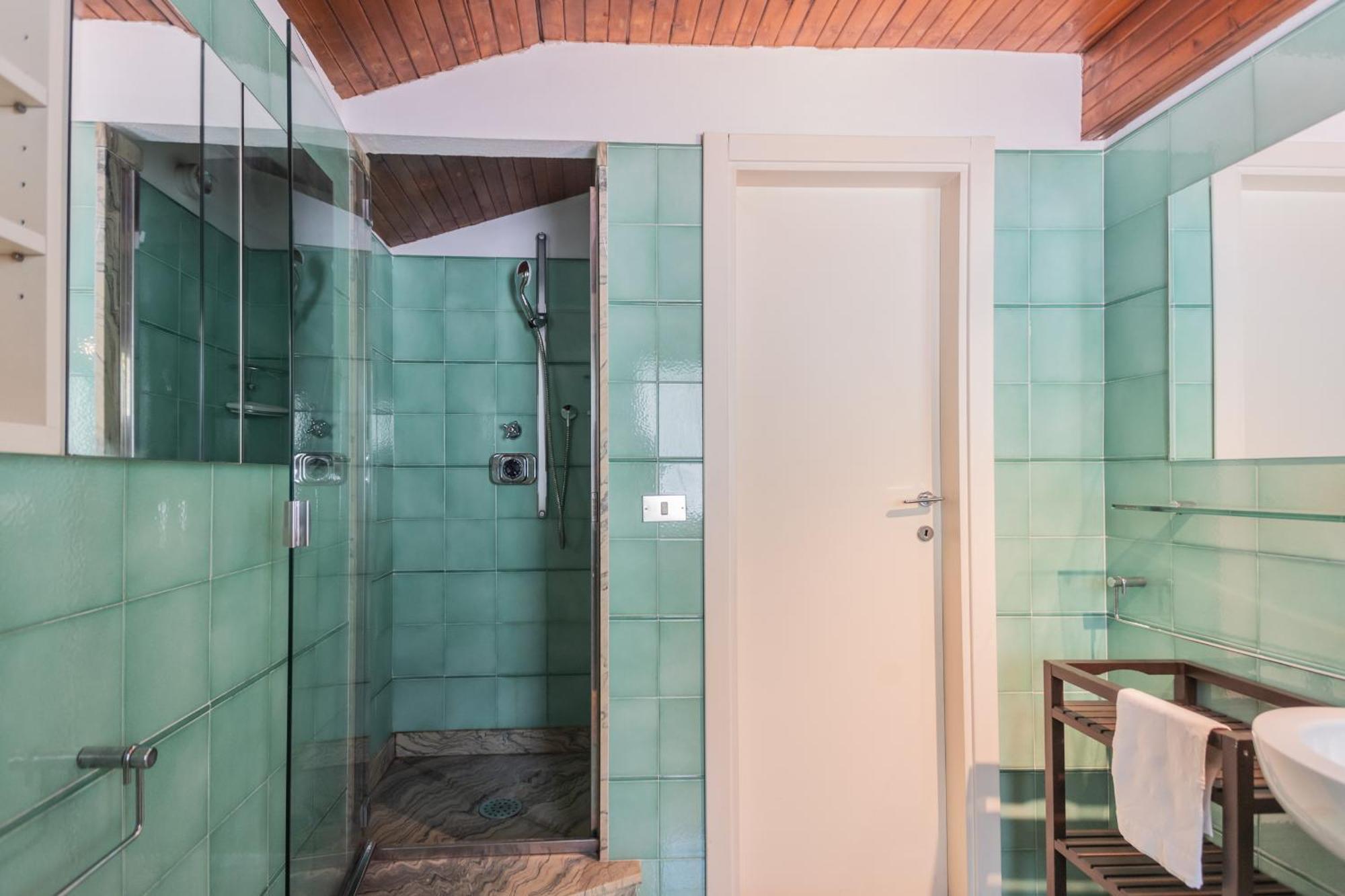 Villa Villa Chiara Lake Como With Private Garden By Rent All Como