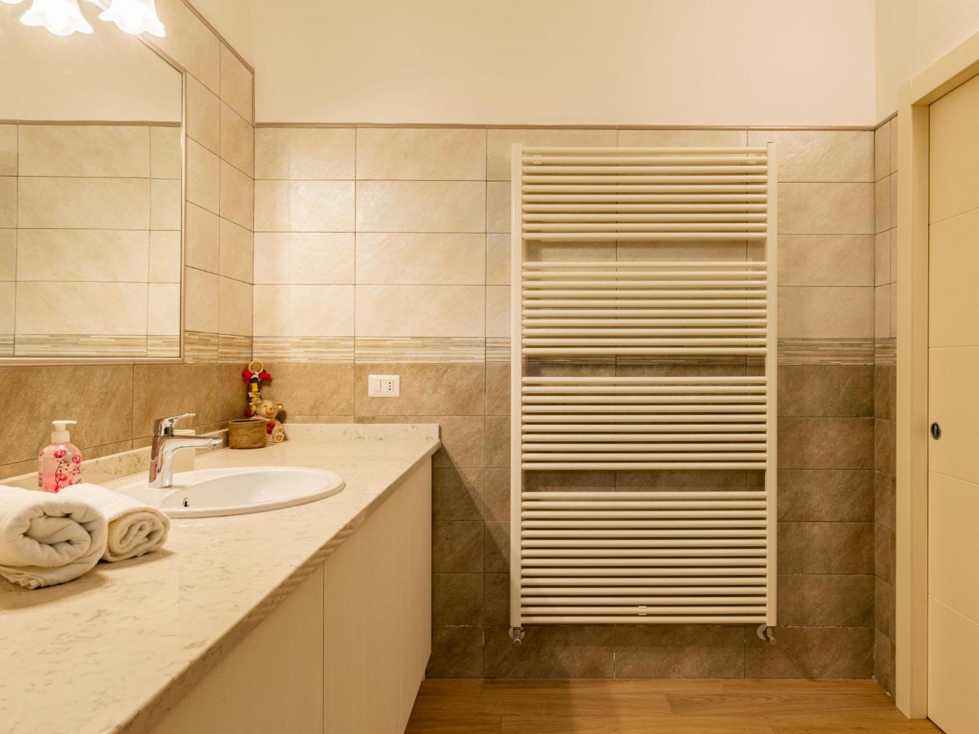 Apartment Syria By Interhome Domaso