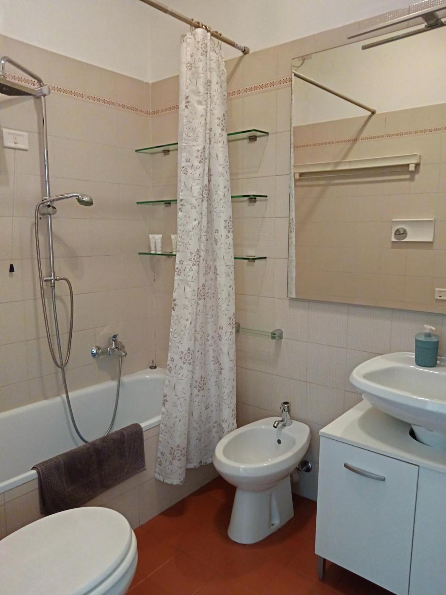 Lungolago Apartment