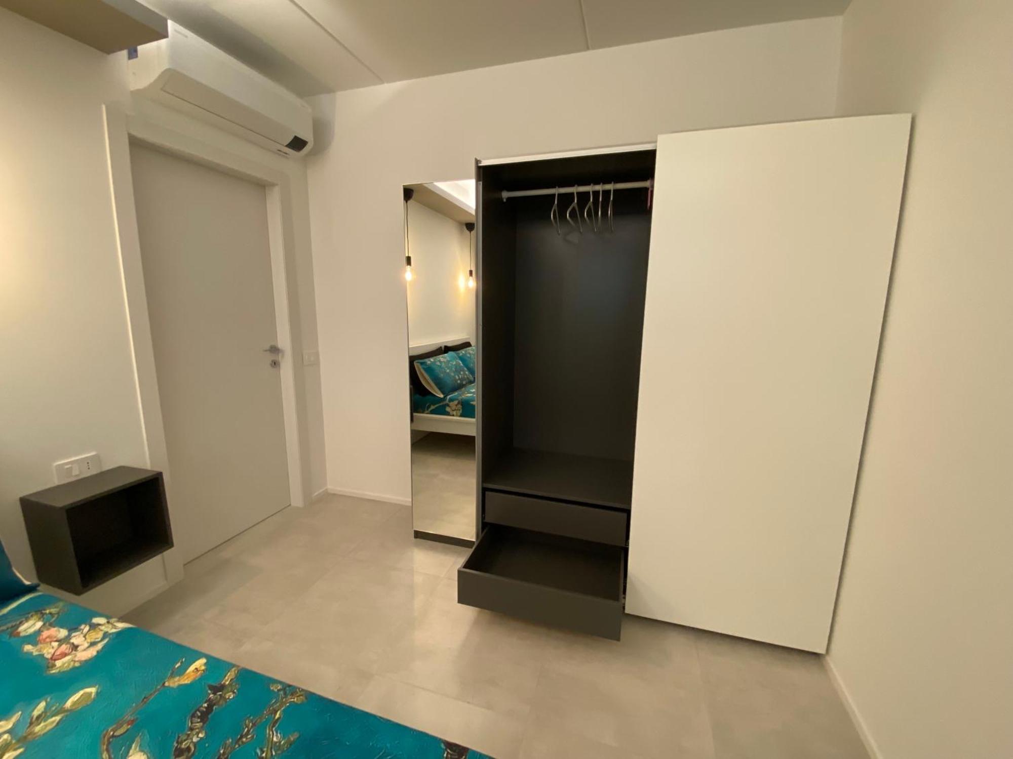 New Residenza Le Essenze - I 7 Laghi * Erba