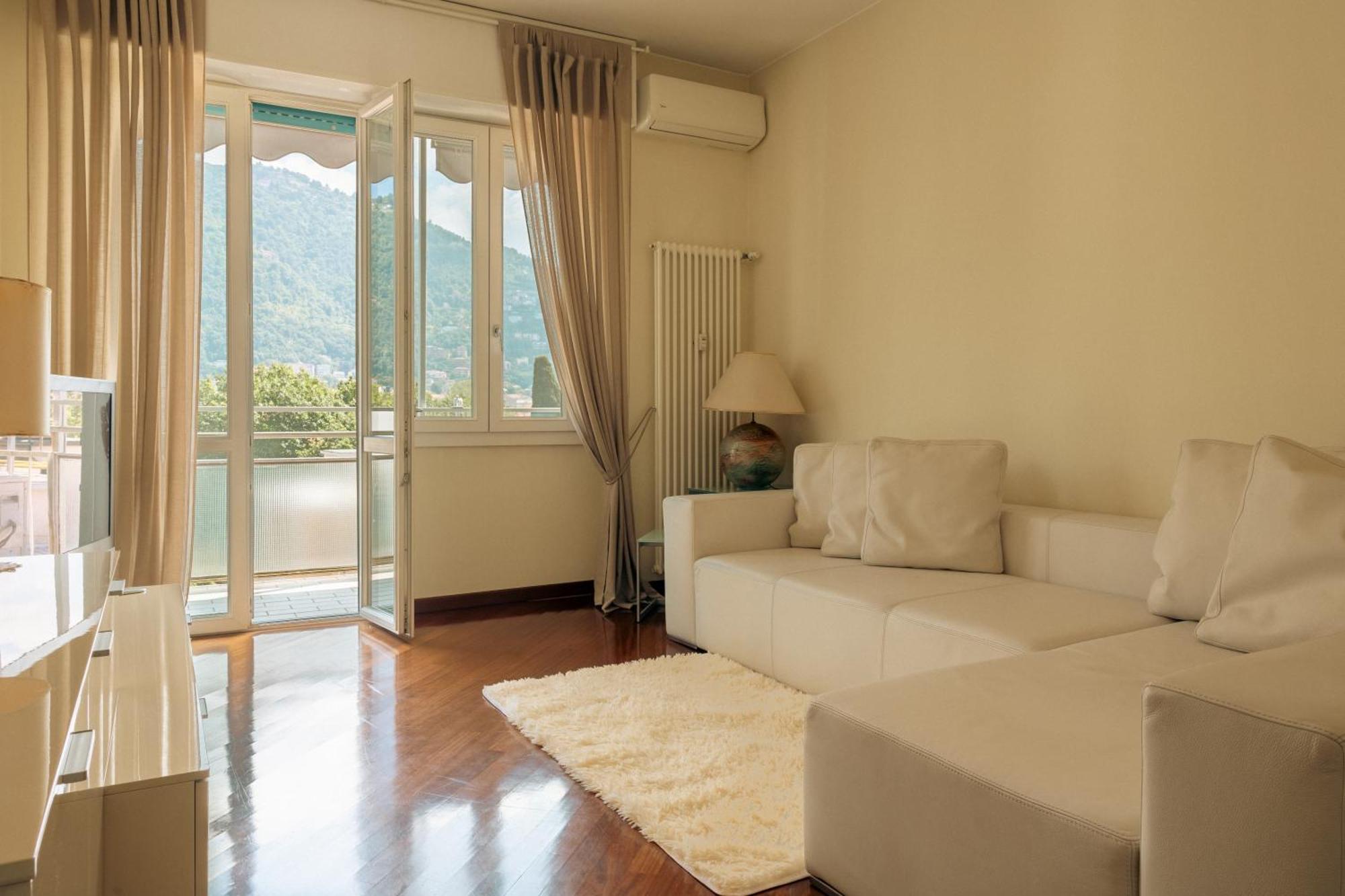 Apartment Romantico Como