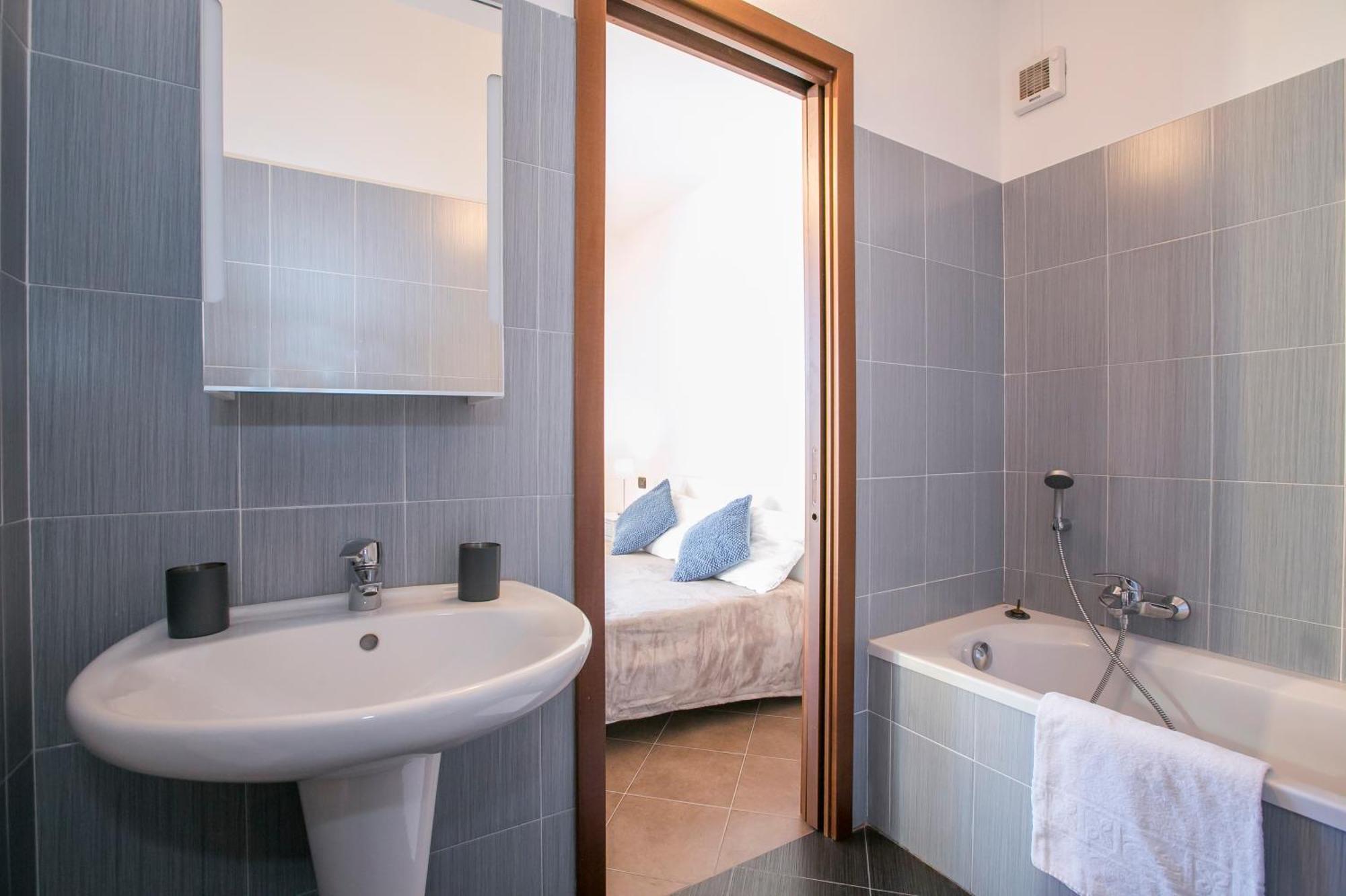 Borgo La Sorgente - Dolce Apartment Gravedona