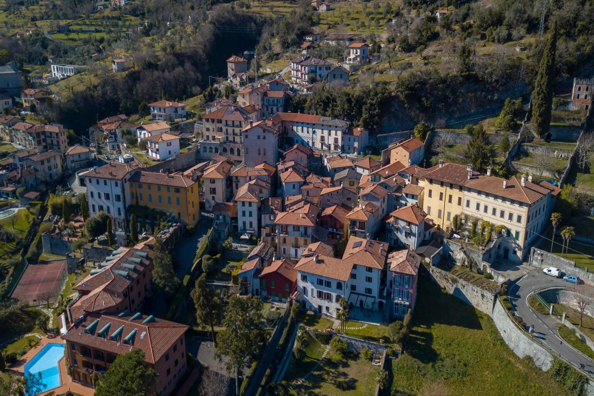 Mezzegra Le Ere