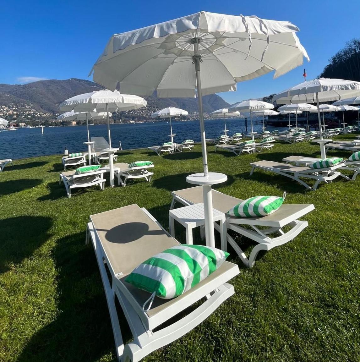 The Window On The Theatre And The Cathedral - Luxury * Como