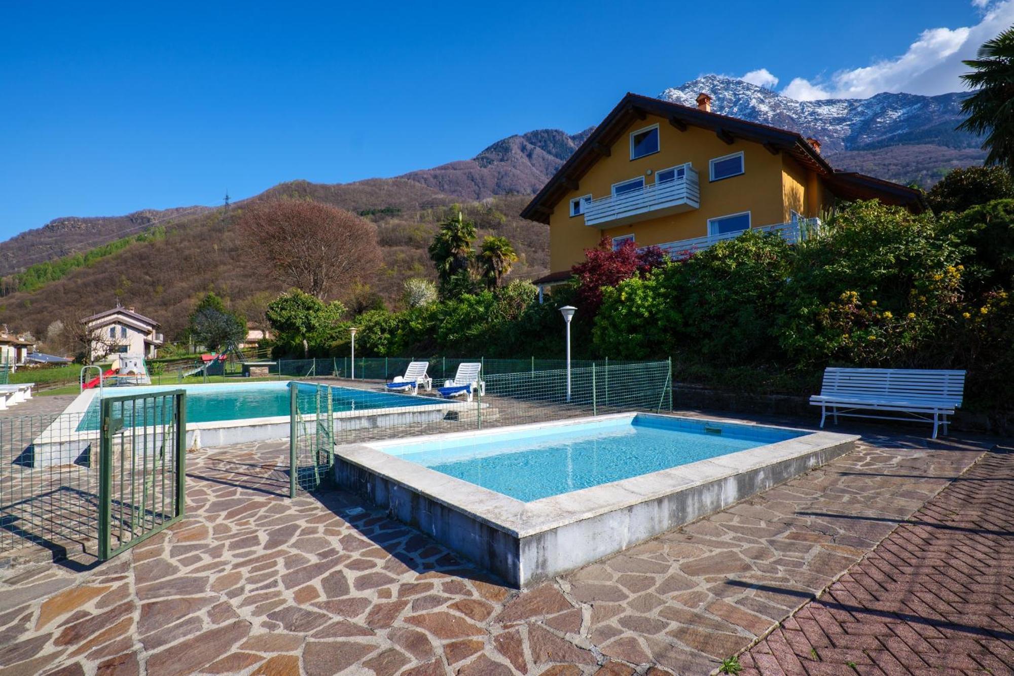 Casa Bellavista Apartment Colico