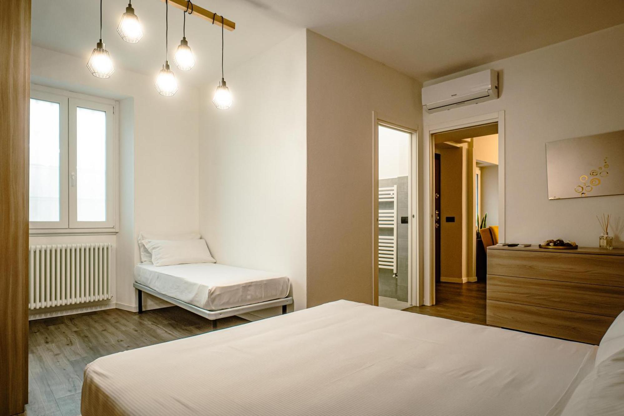 Apartment Giovio41-a Due Passi Dal Centro Como