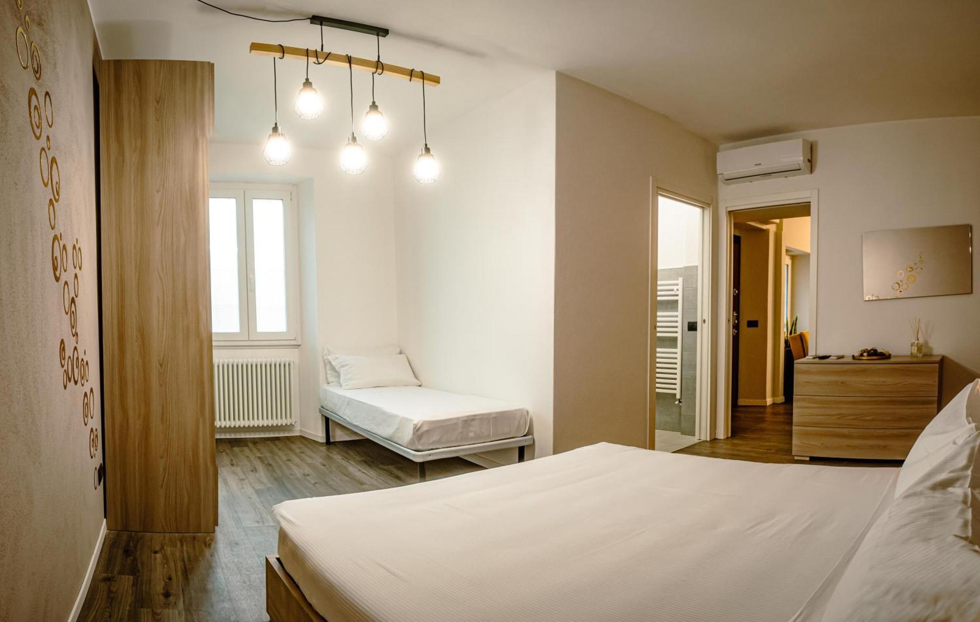 Giovio41-a Due Passi Dal Centro Apartment