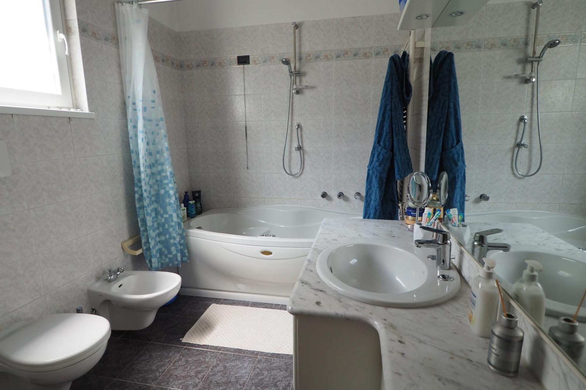 Tavernoland - Duck Side Of Apartment Como