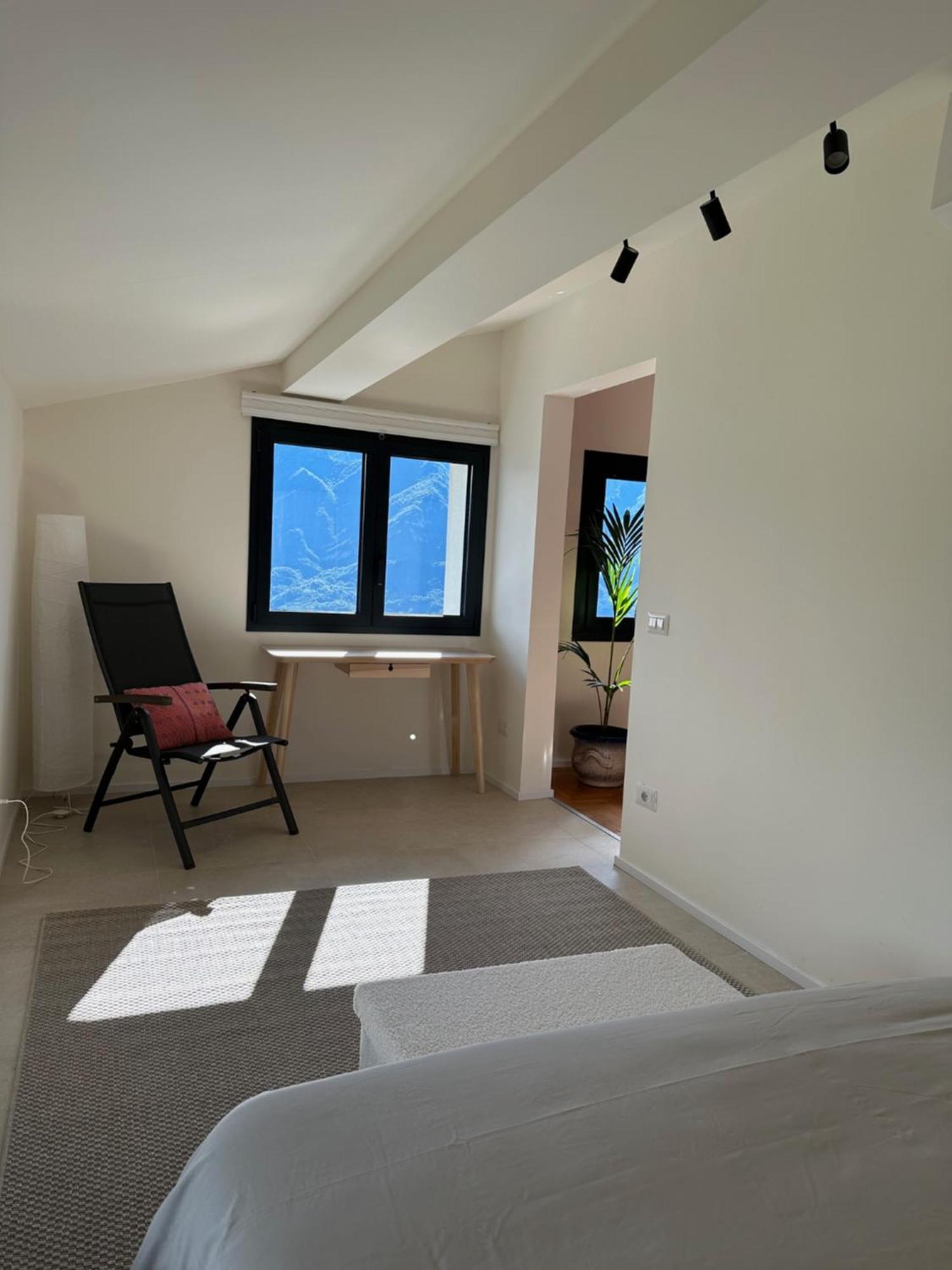 D'alba Guest house *