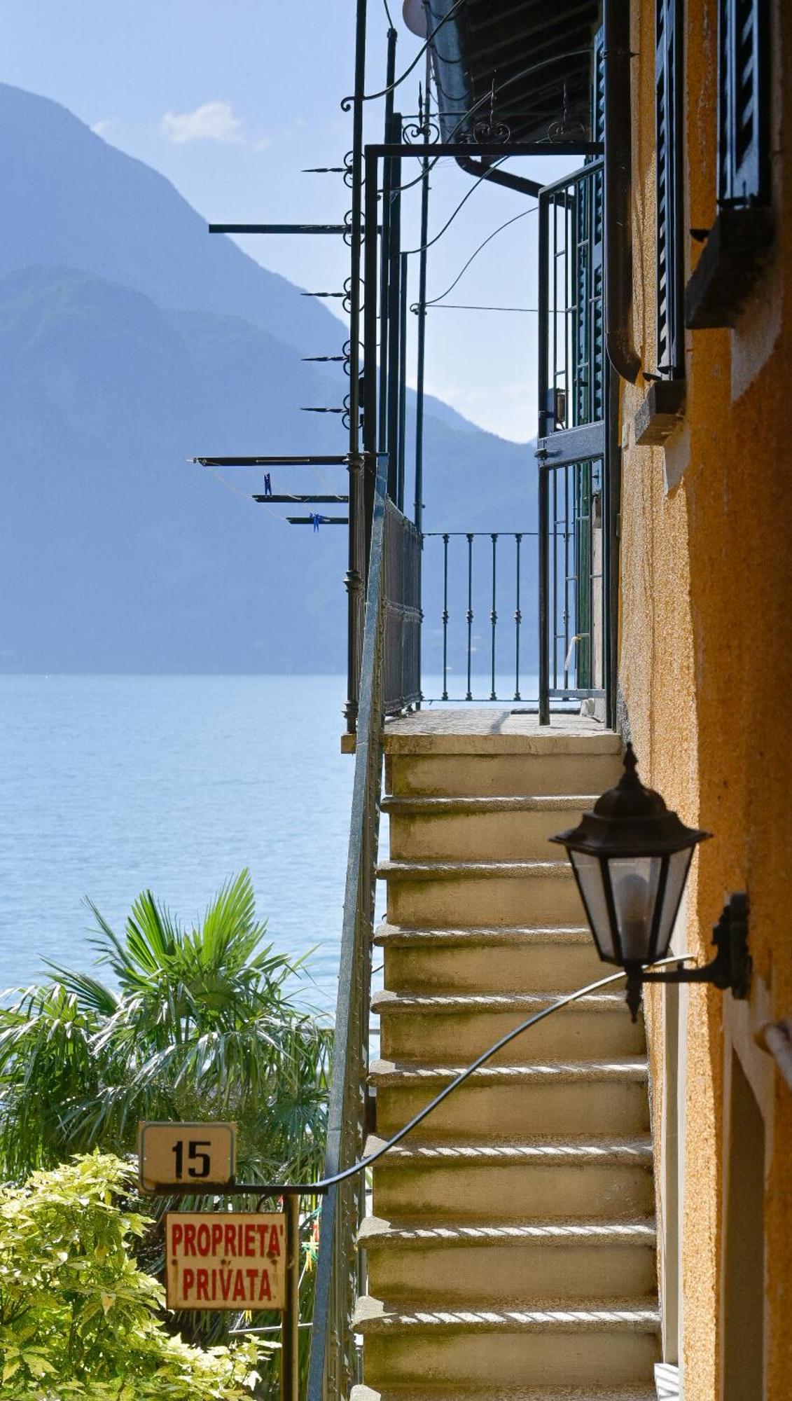 La Tua Finestra Su Varenna-como- * Fiumelatte