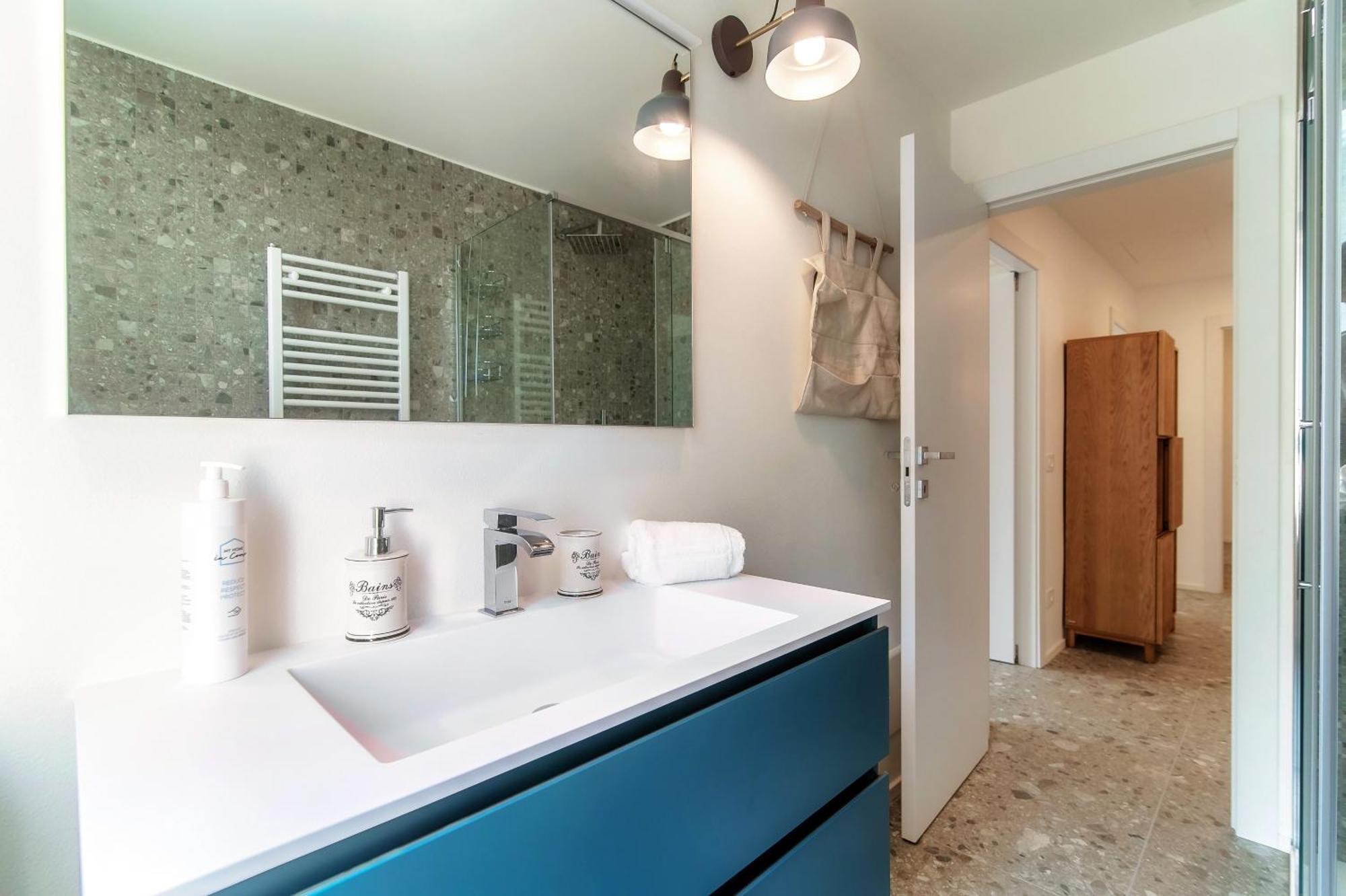 Martina - By Myhomeincomo Apartment Como