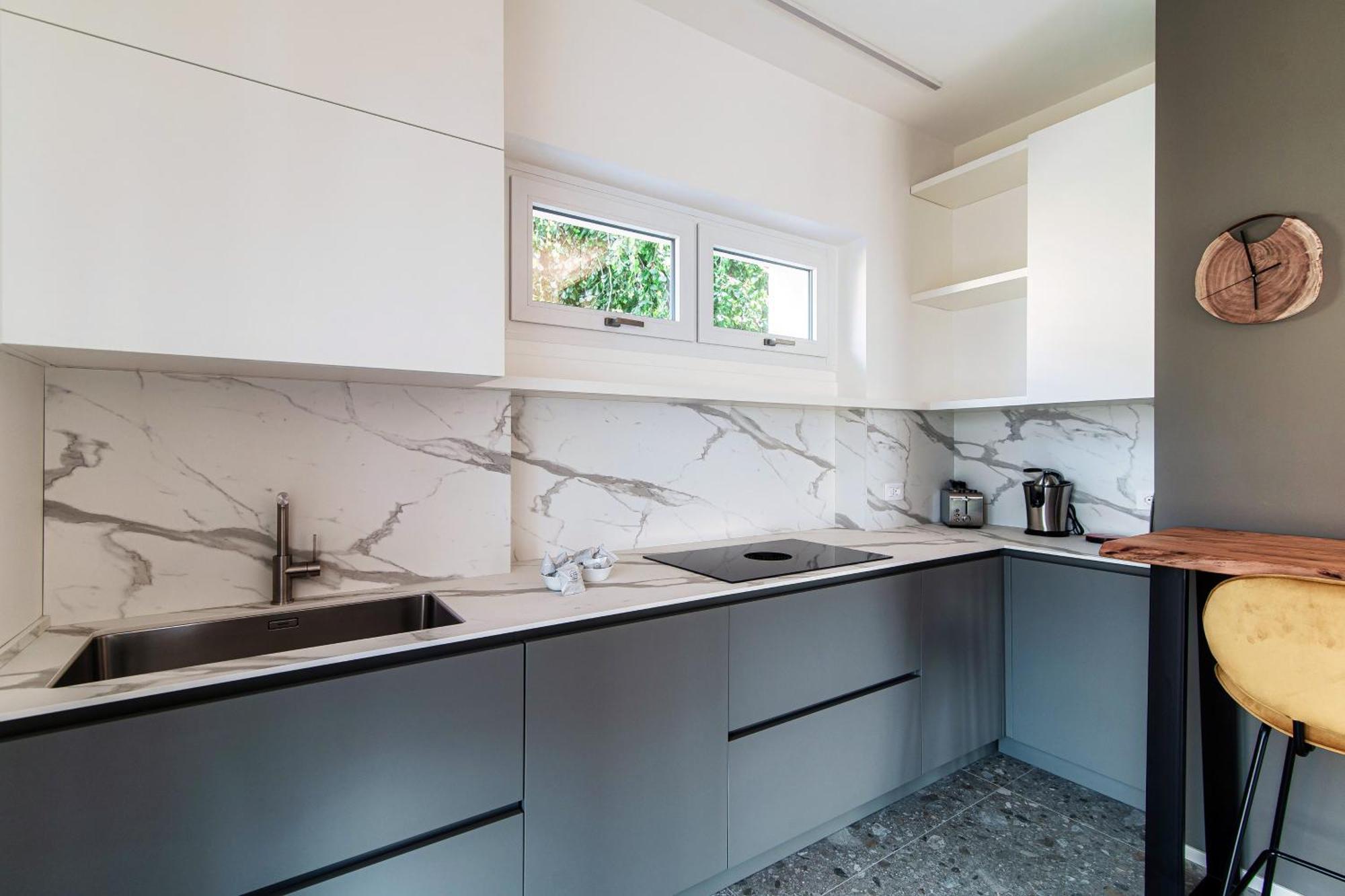 Apartment Martina - By Myhomeincomo Como
