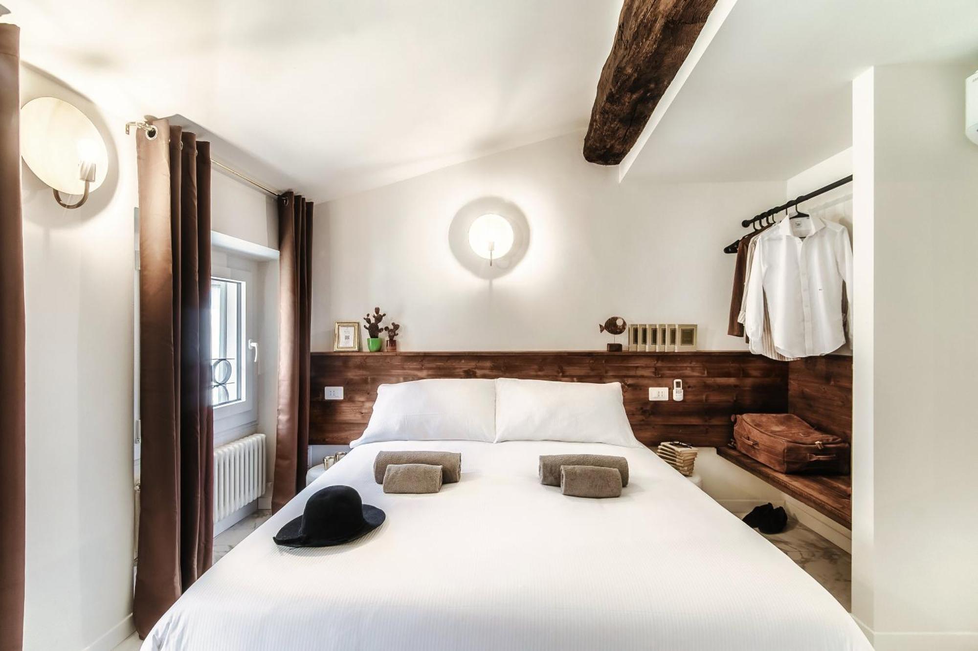 Sahara & Amazzonia Luxury Rooms- The House Of Travelers *