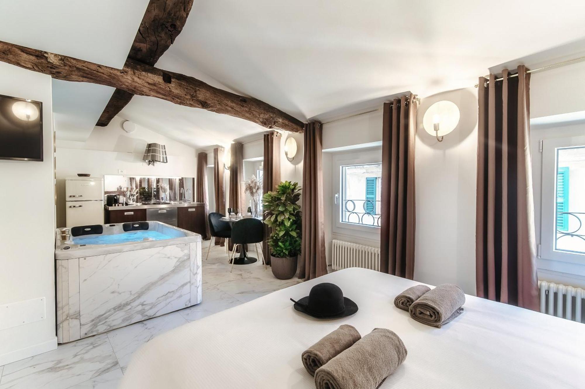 Apartment Sahara & Amazzonia Luxury Rooms- The House Of Travelers *