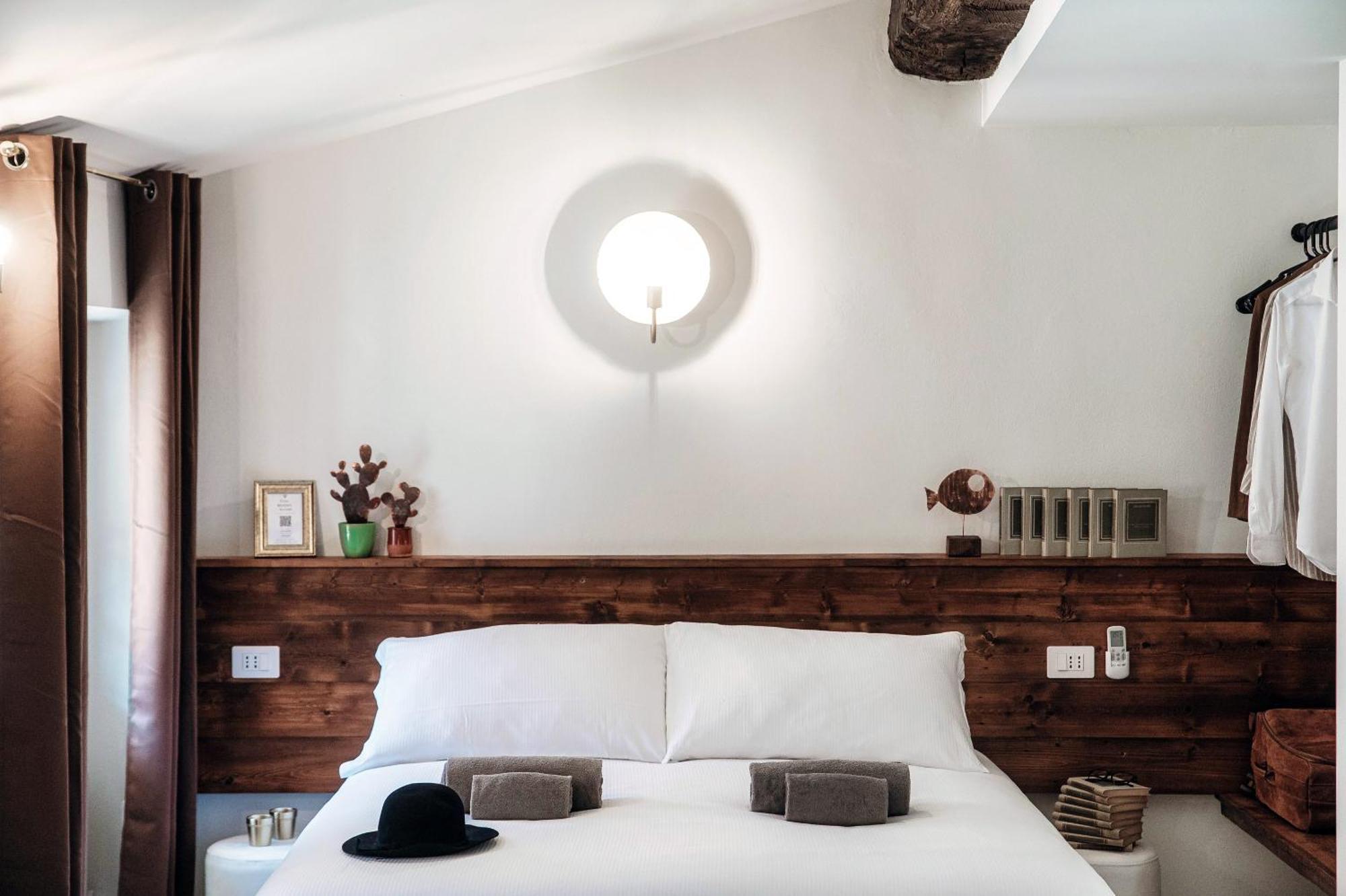 Sahara & Amazzonia Luxury Rooms- The House Of Travelers *