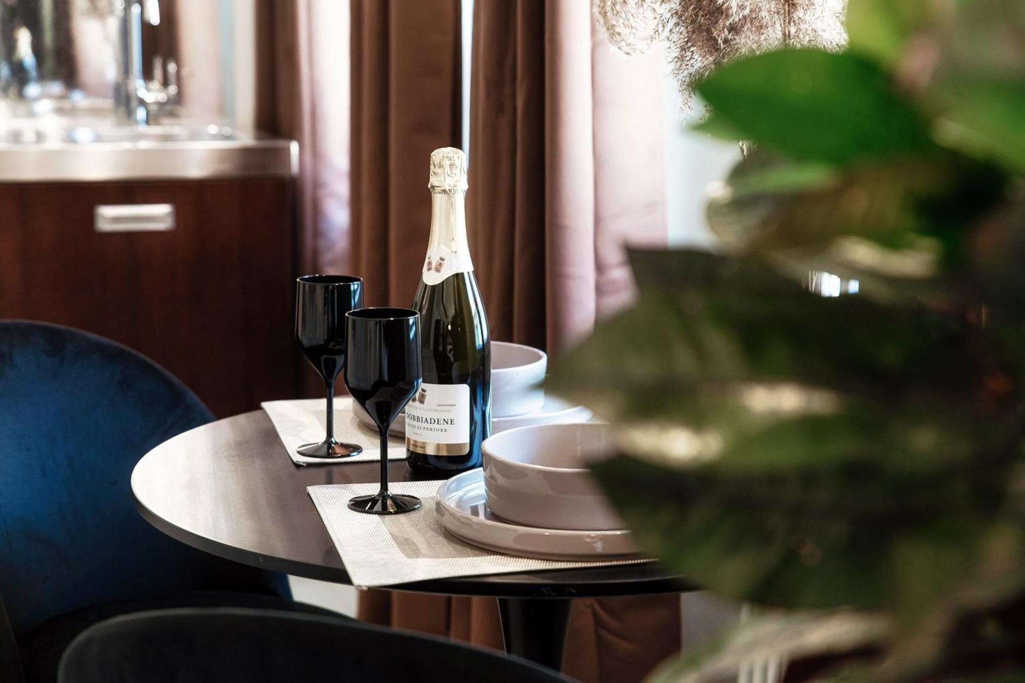 Sahara & Amazzonia Luxury Rooms- The House Of Travelers *