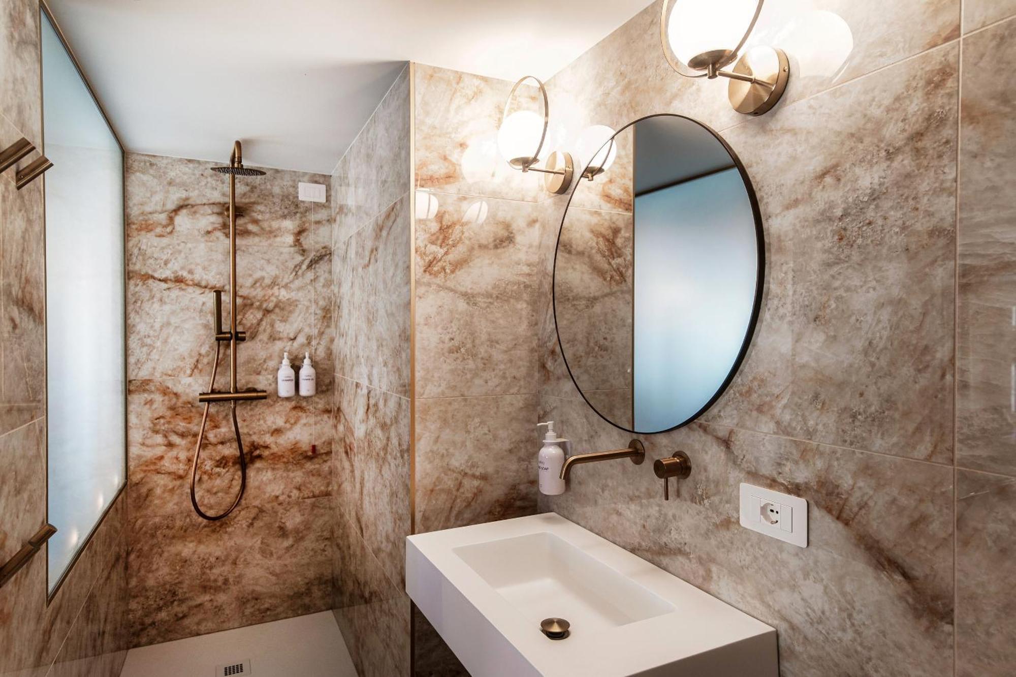 Sahara & Amazzonia Luxury Rooms- The House Of Travelers Apartment