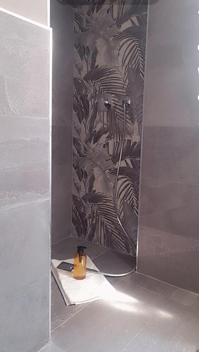 Apartment Manara 10 *