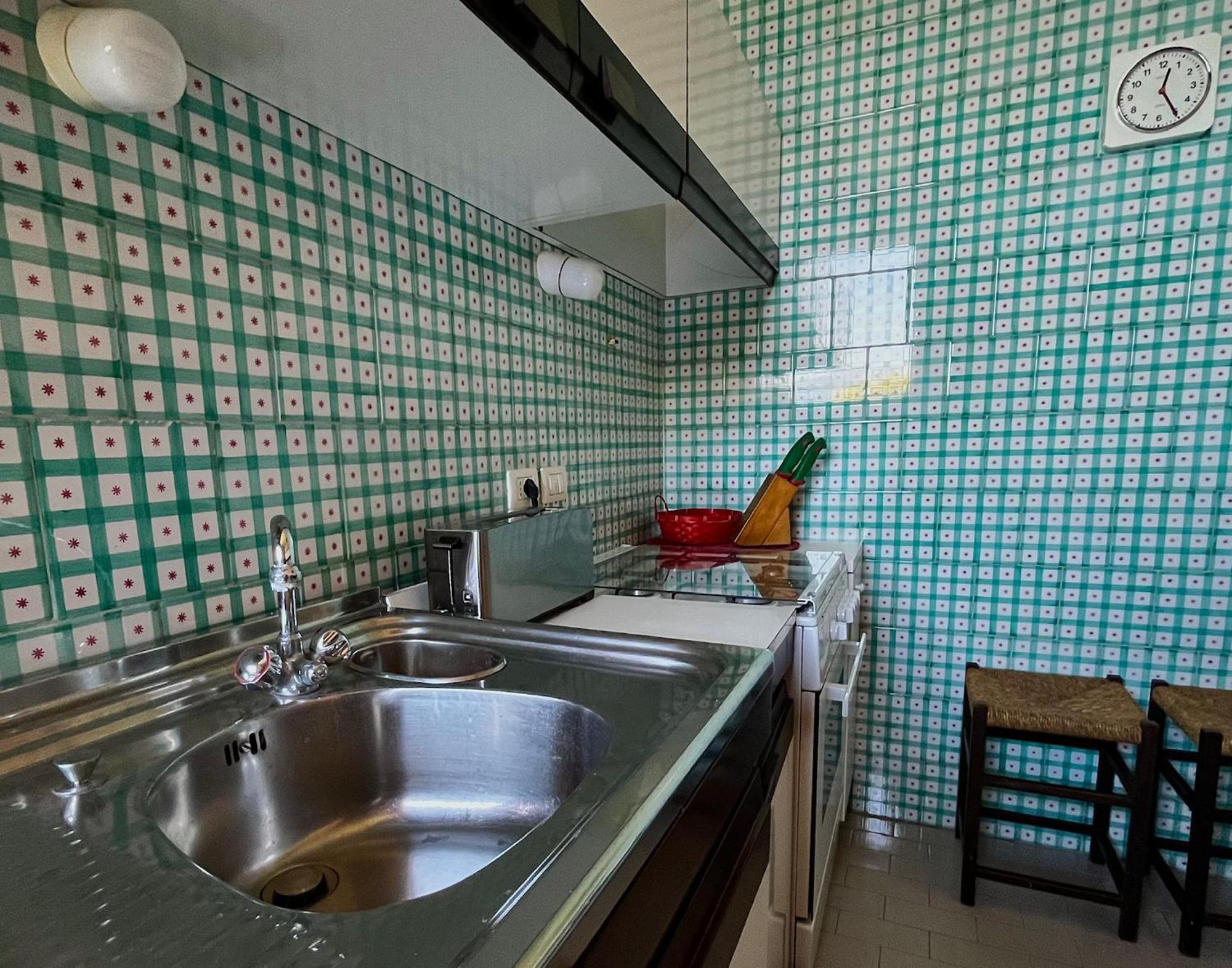 Villa Nella Back To 70'
