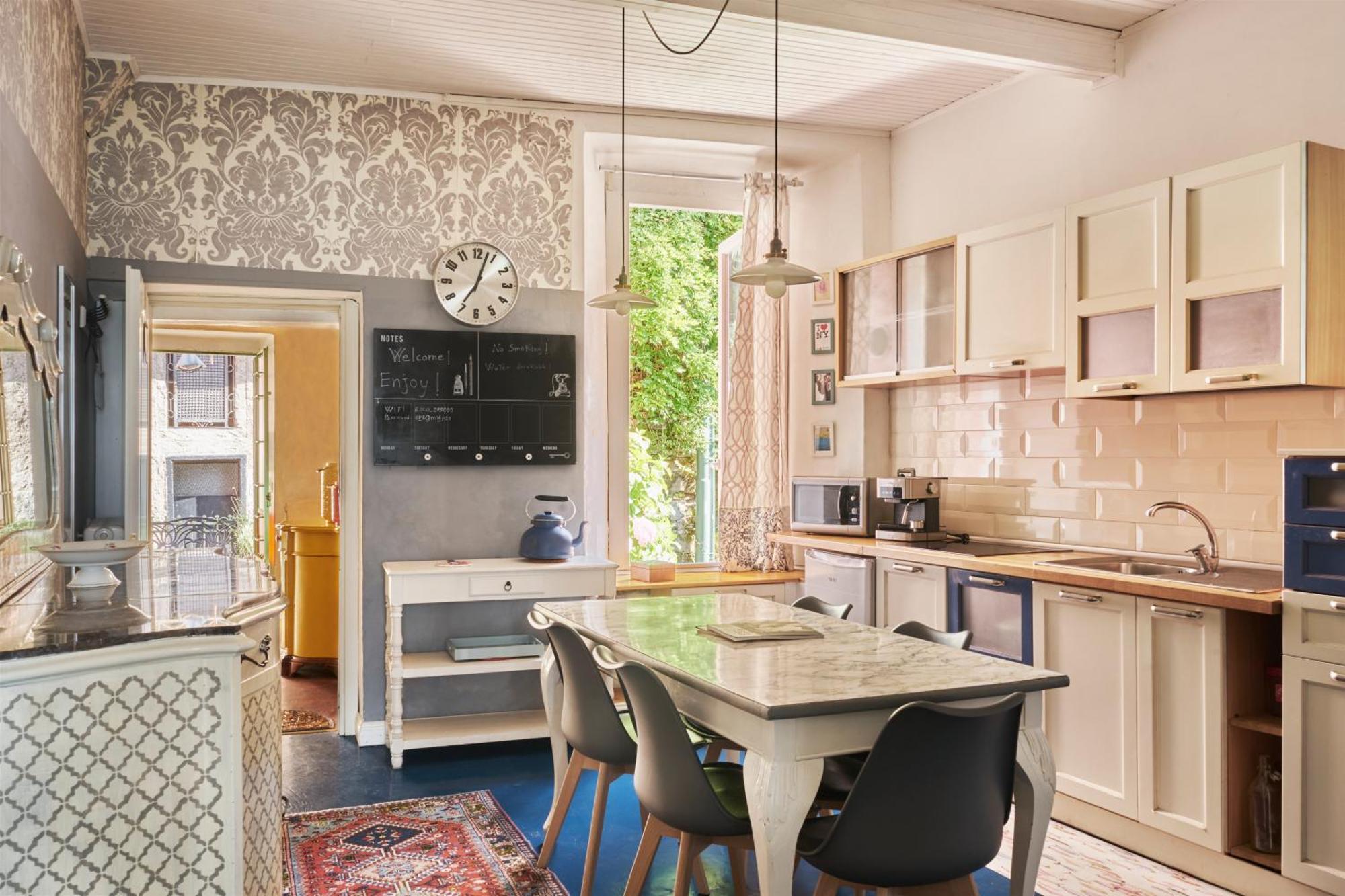 Timeless Charm - A Window To Apartment Blevio